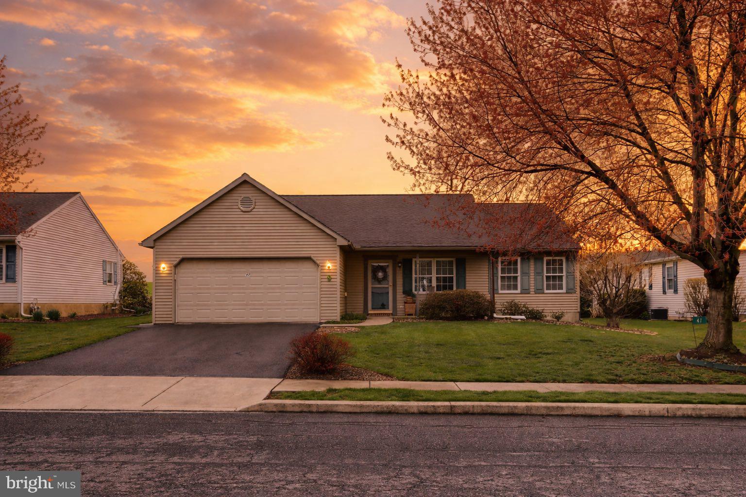 ARBOR GATE - Residential