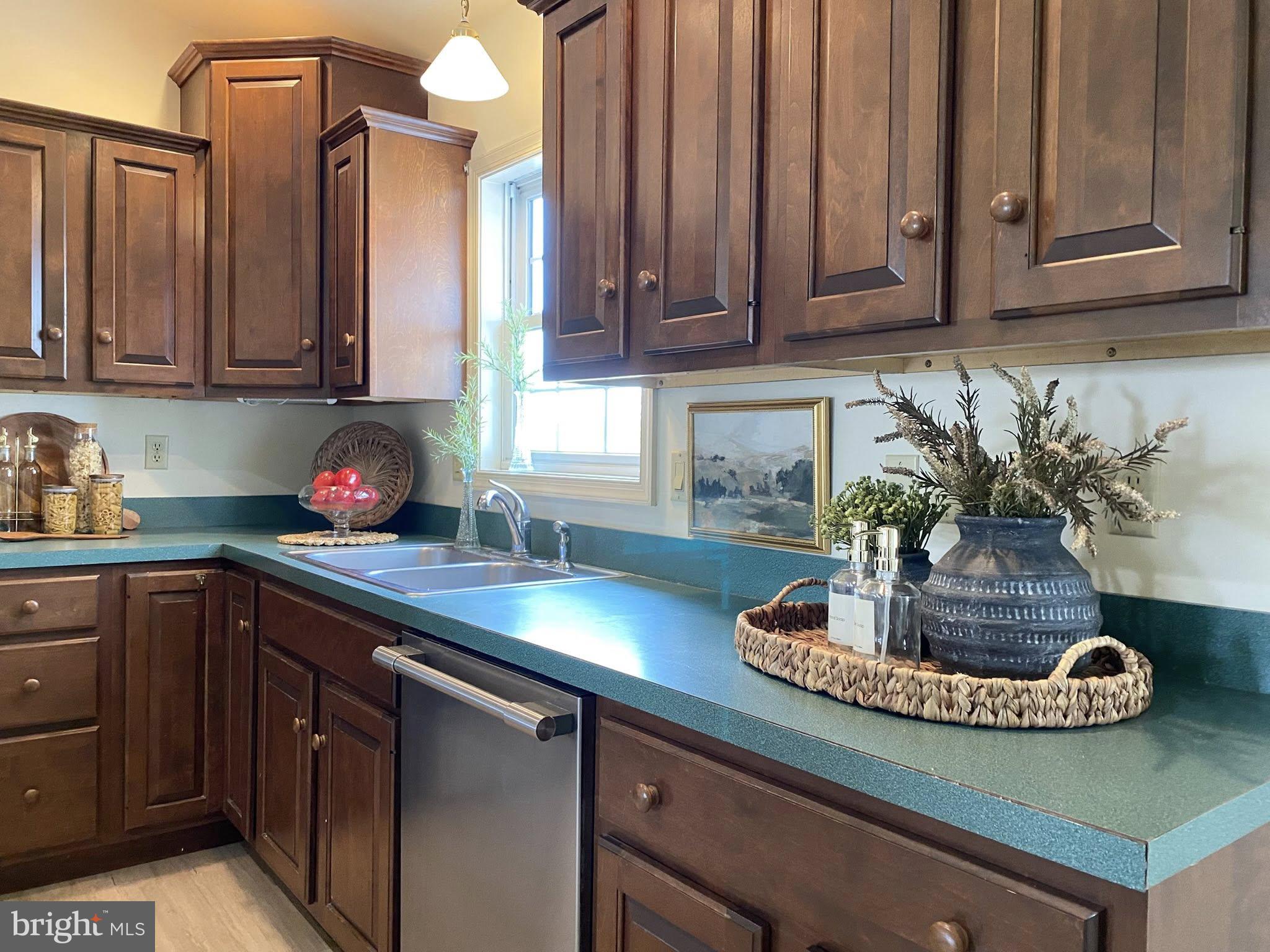 ARBOR GATE - Residential