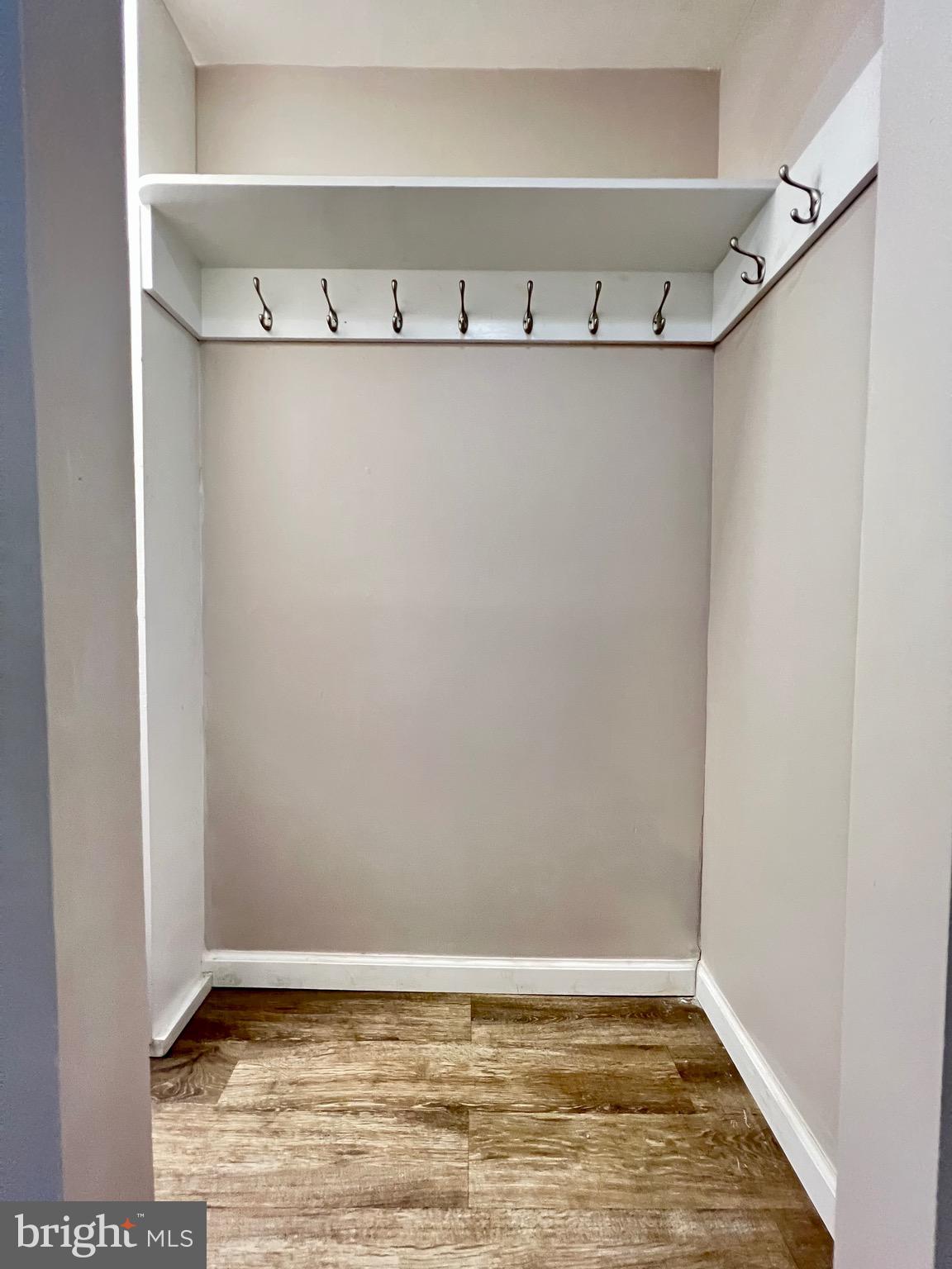 SOUTHEAST LANCASTER - Residential