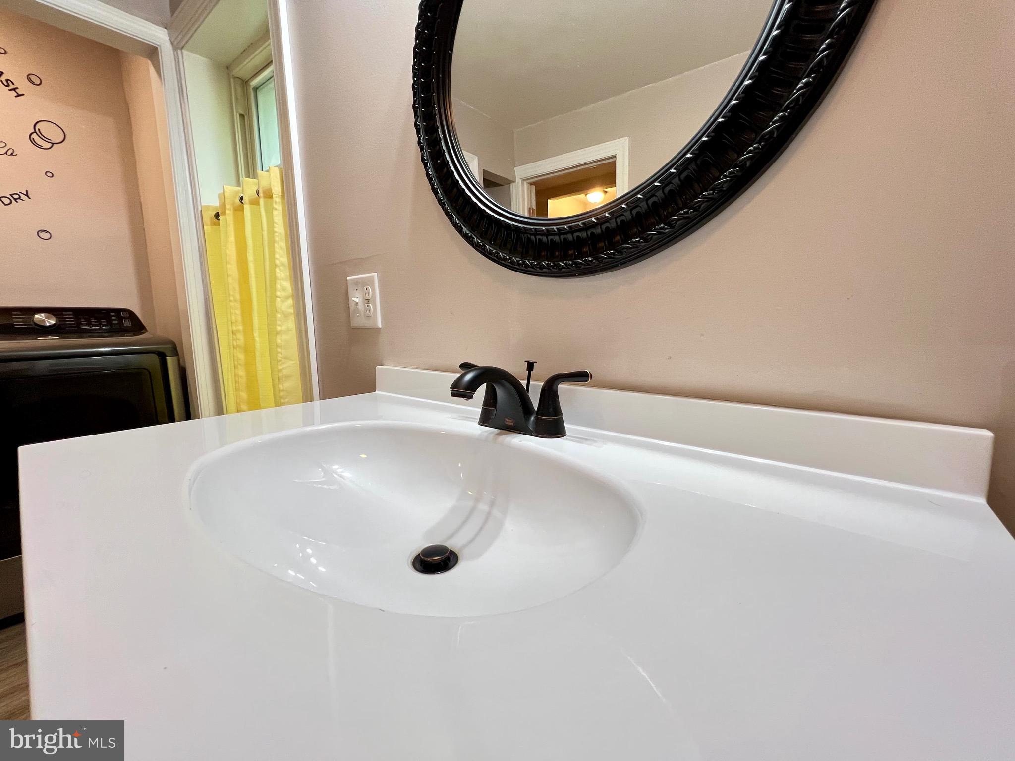 SOUTHEAST LANCASTER - Residential