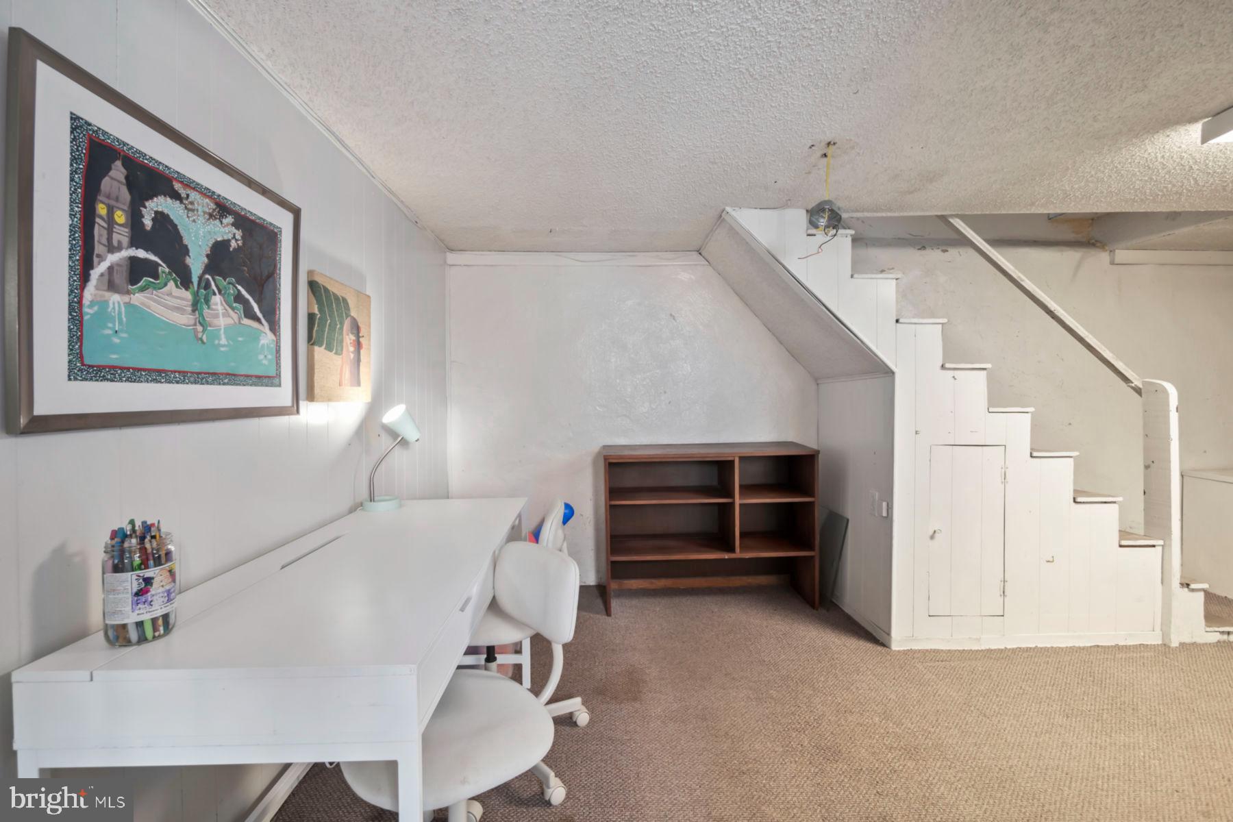 GERMANTOWN (WEST) - Residential