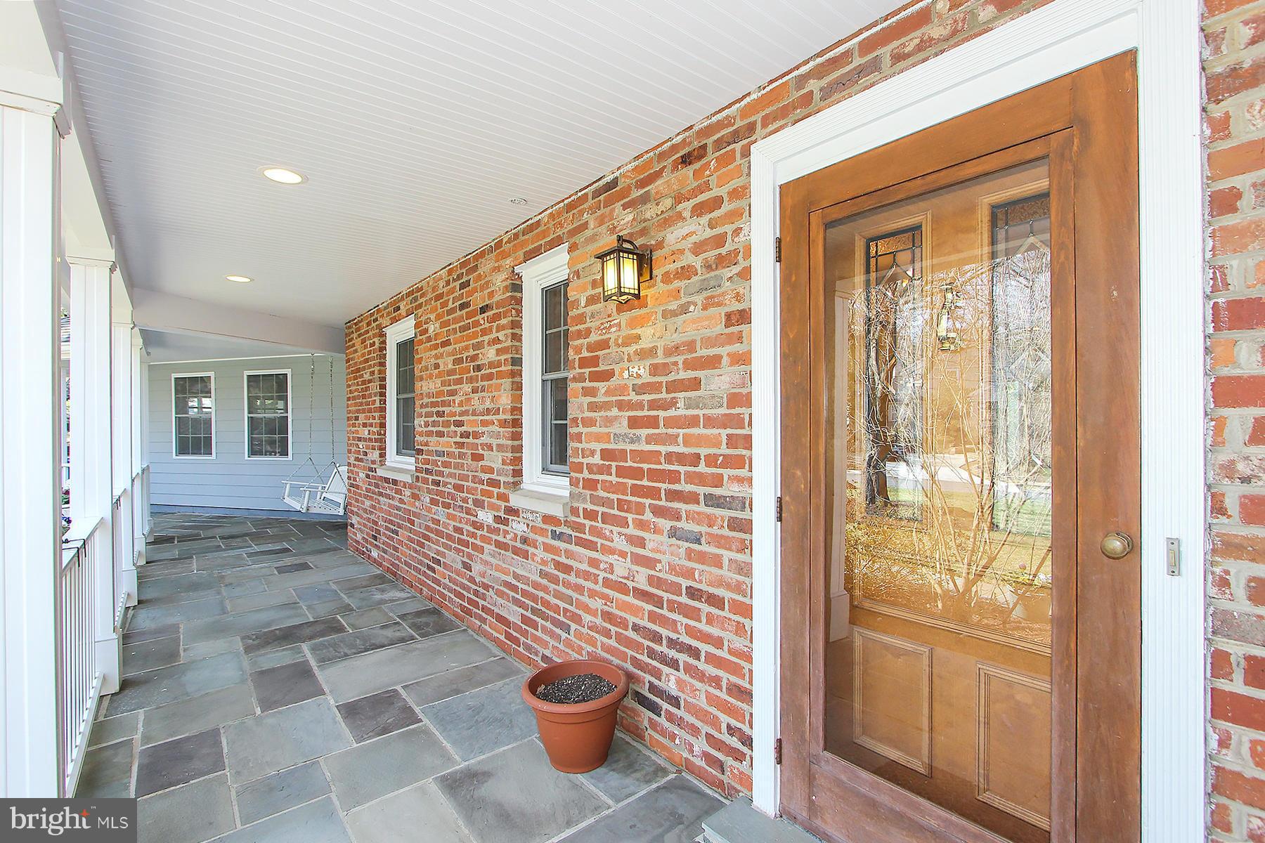 LYBROOK - Residential