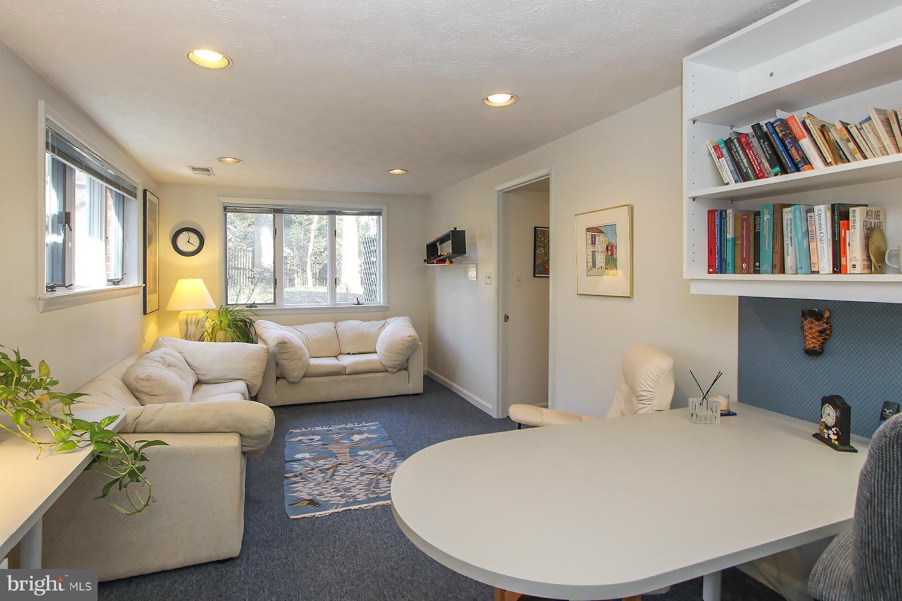 LYBROOK - Residential