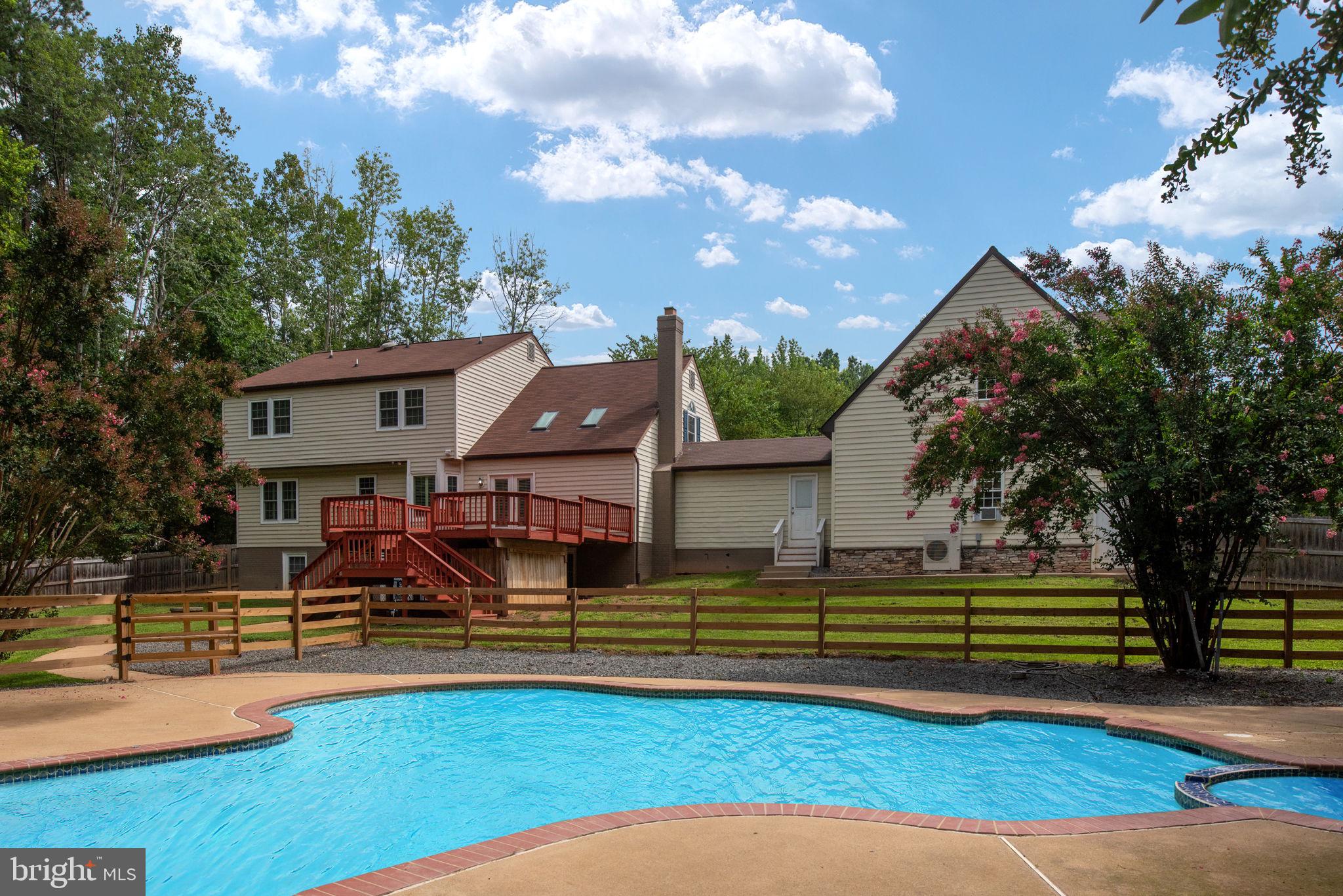 BLAKE FARM - Residential