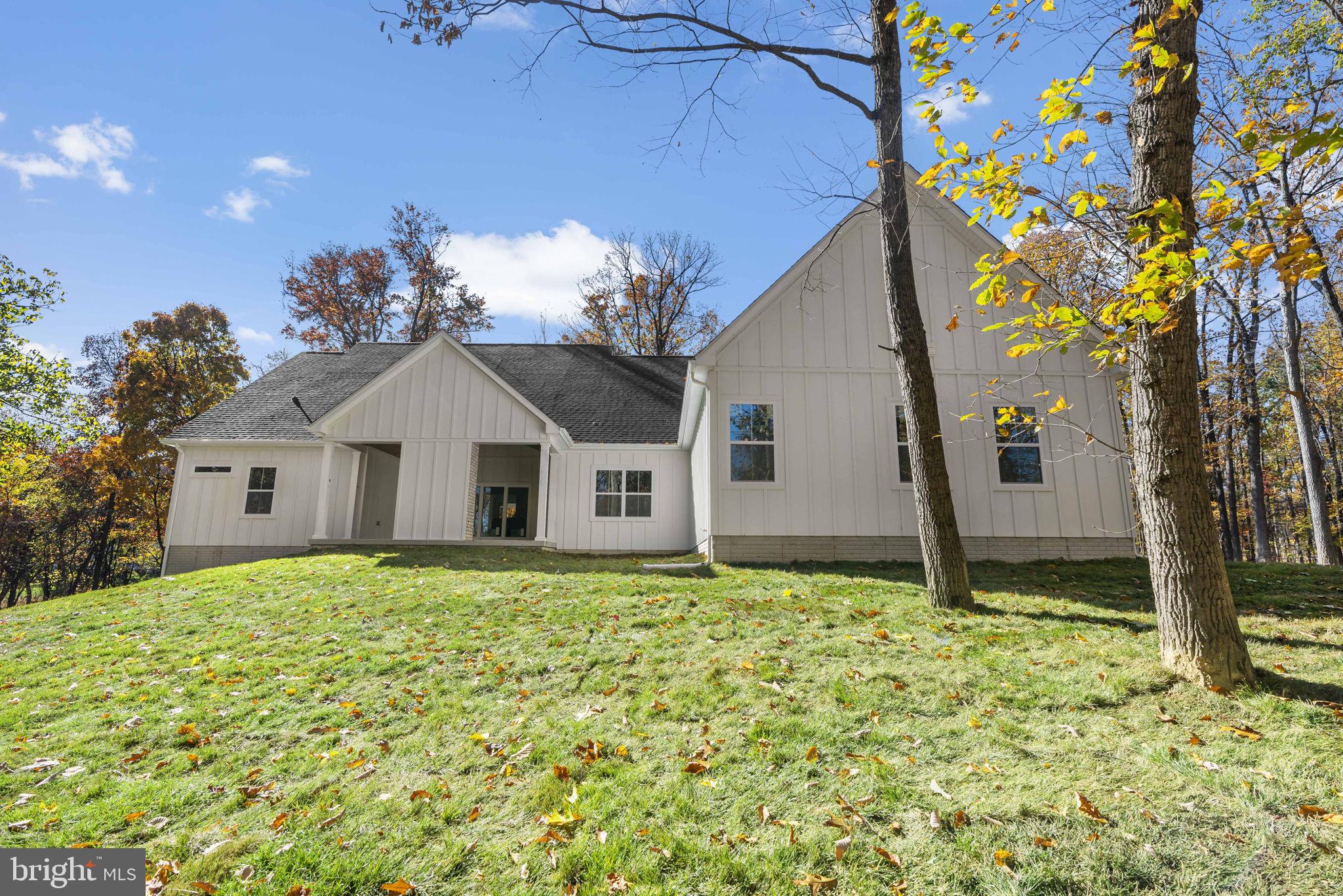 MISSION RIDGE - Residential