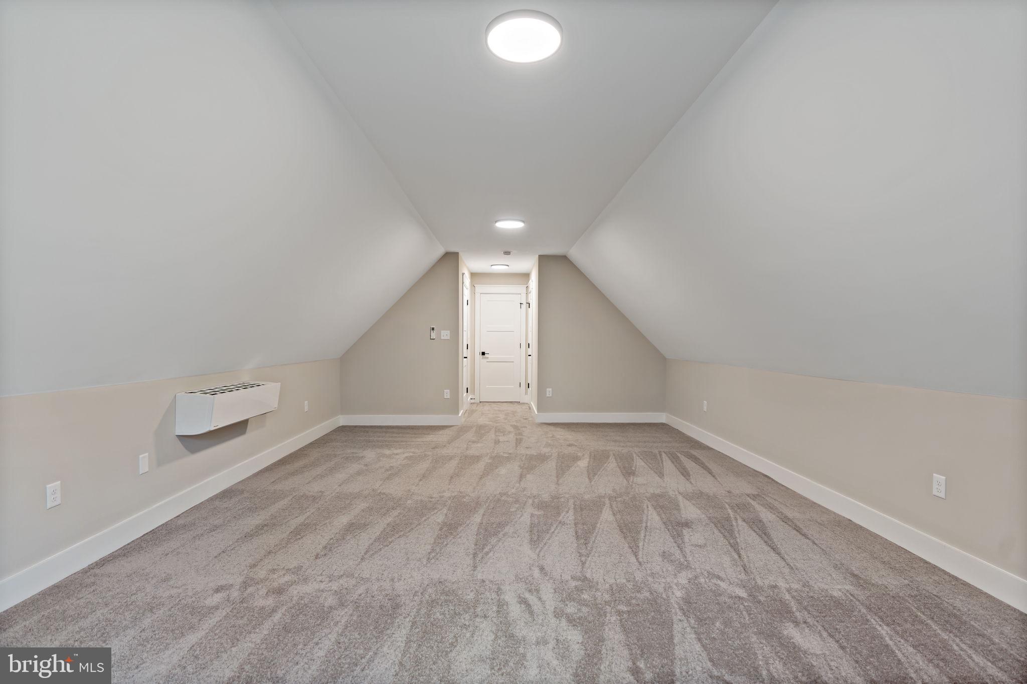 MISSION RIDGE - Residential