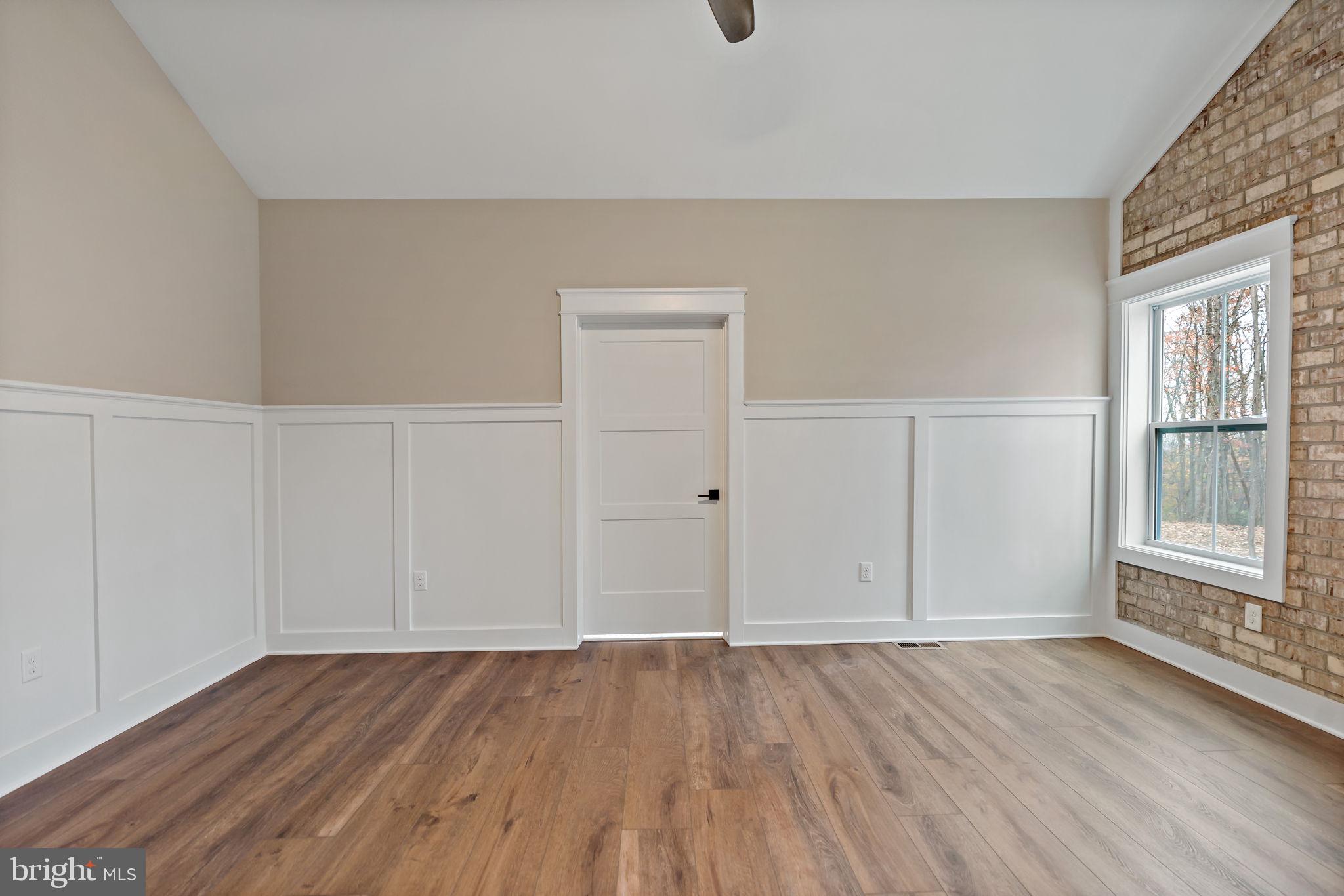 MISSION RIDGE - Residential