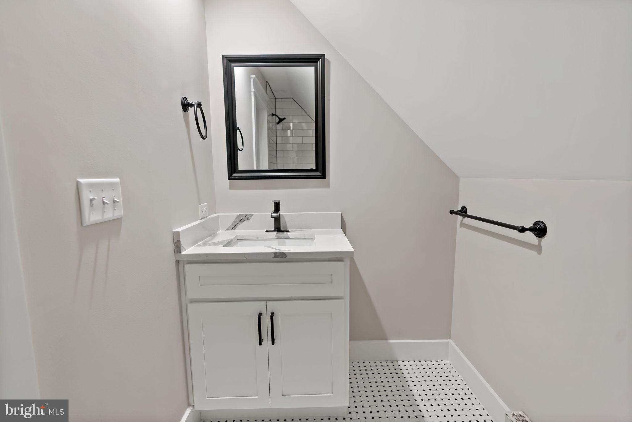 MISSION RIDGE - Residential