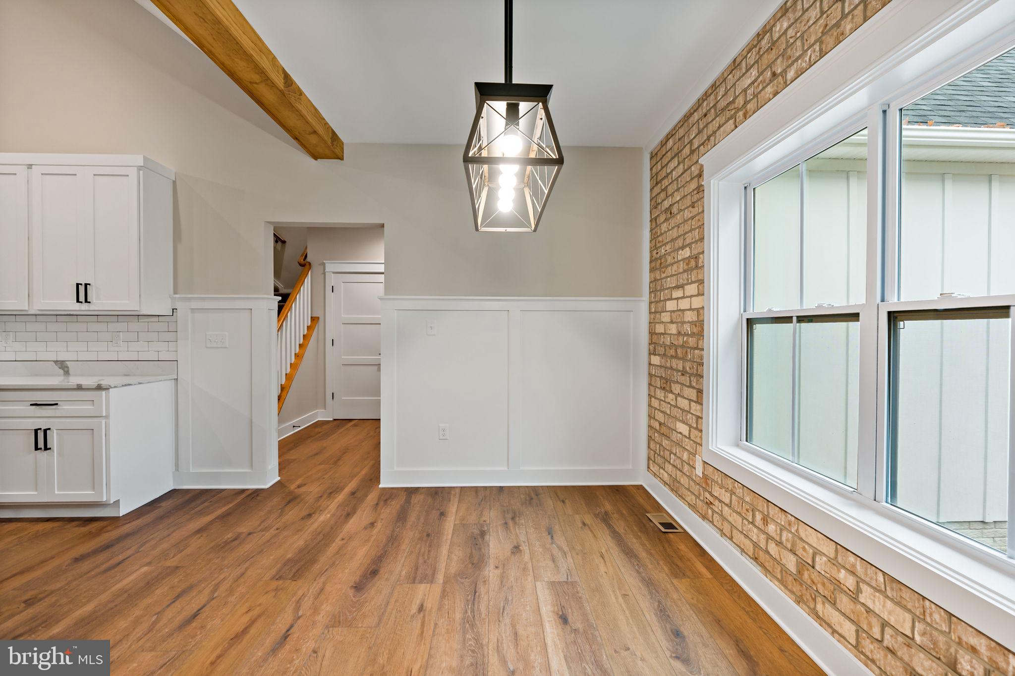 MISSION RIDGE - Residential