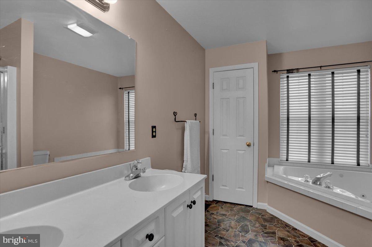 VICTORIA HILL - Residential