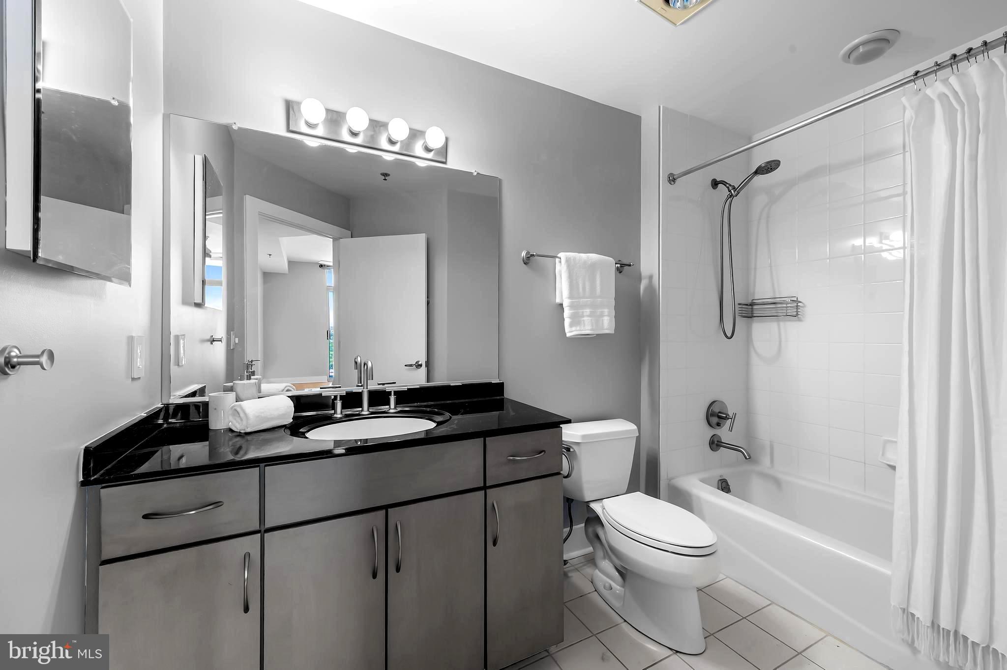 HARBOR EAST - Residential