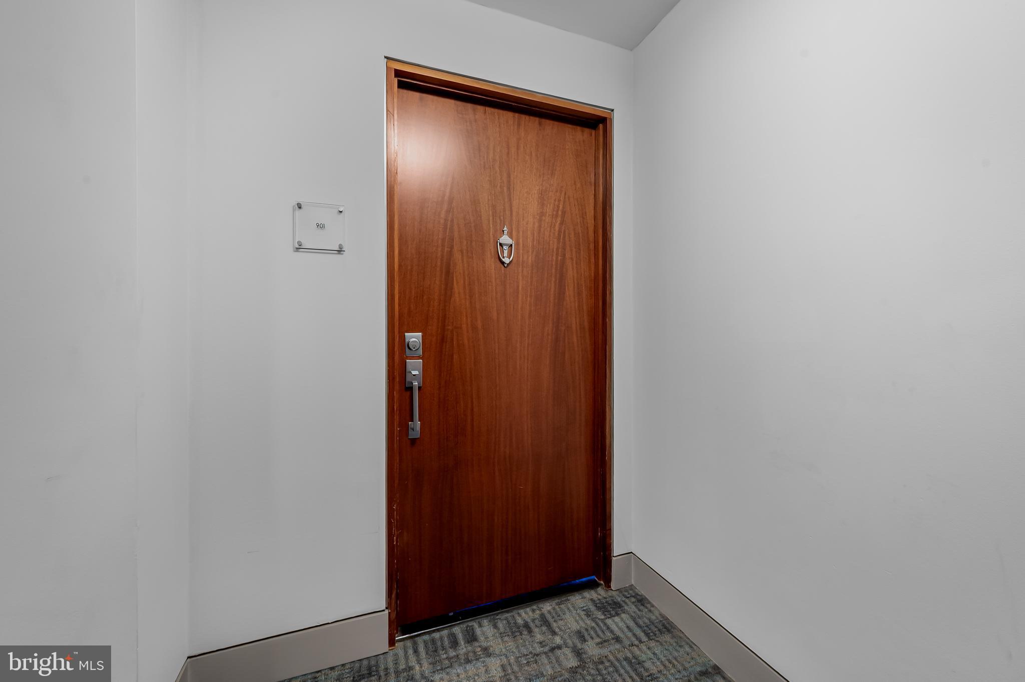 HARBOR EAST - Residential
