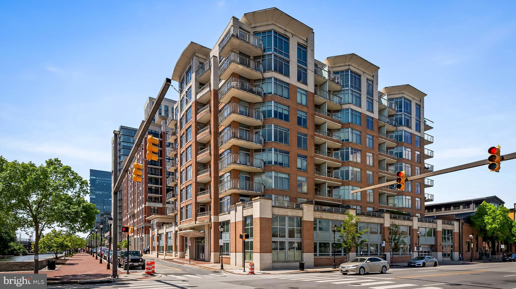 HARBOR EAST - Residential