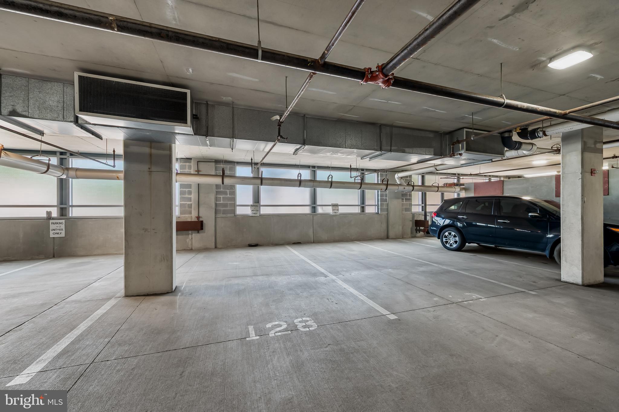 HARBOR EAST - Residential