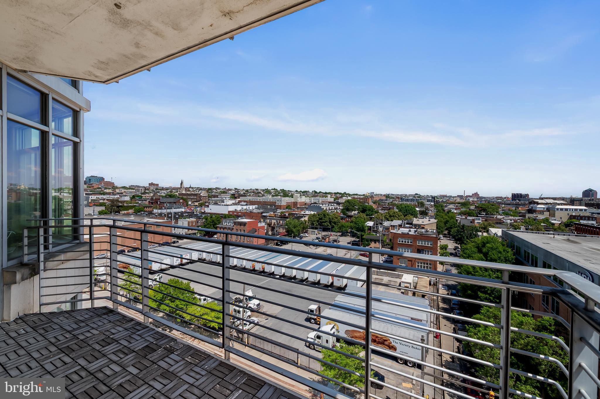 HARBOR EAST - Residential