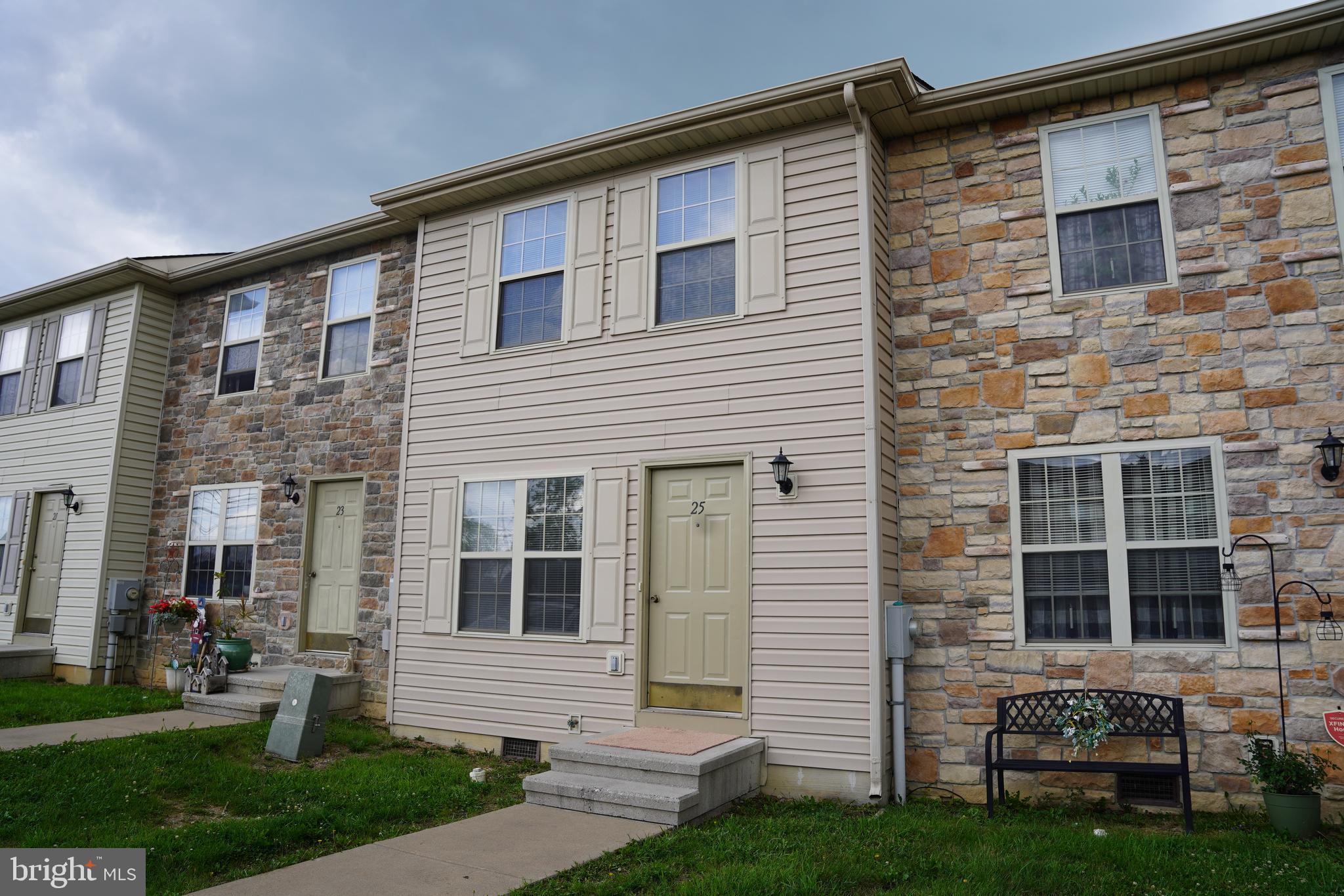 SPRING HILL - Residential Lease