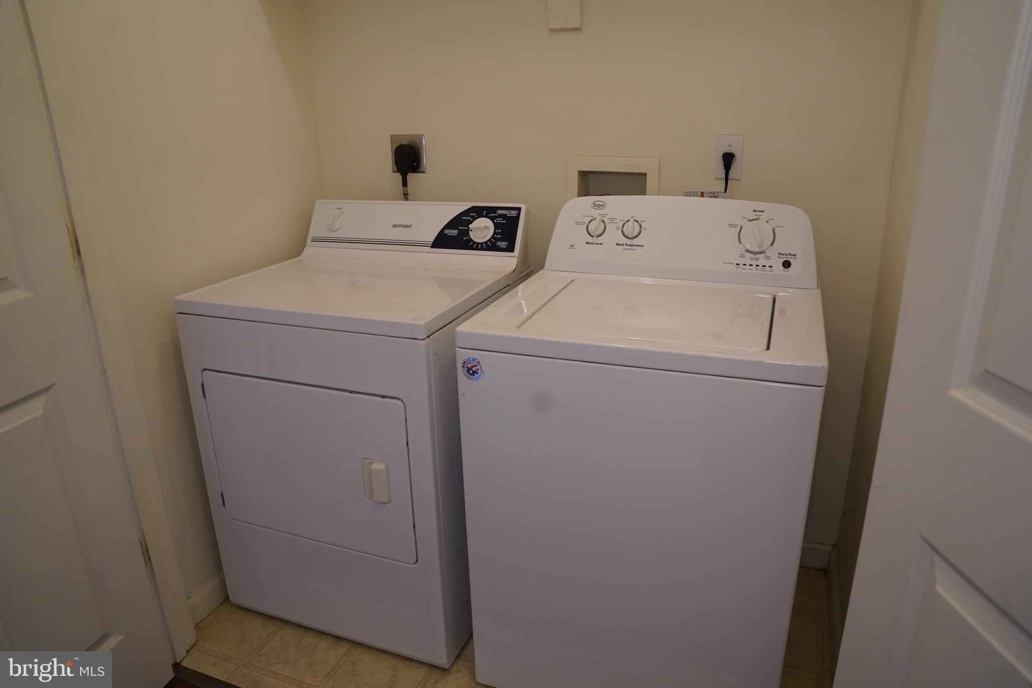 SPRING HILL - Residential Lease