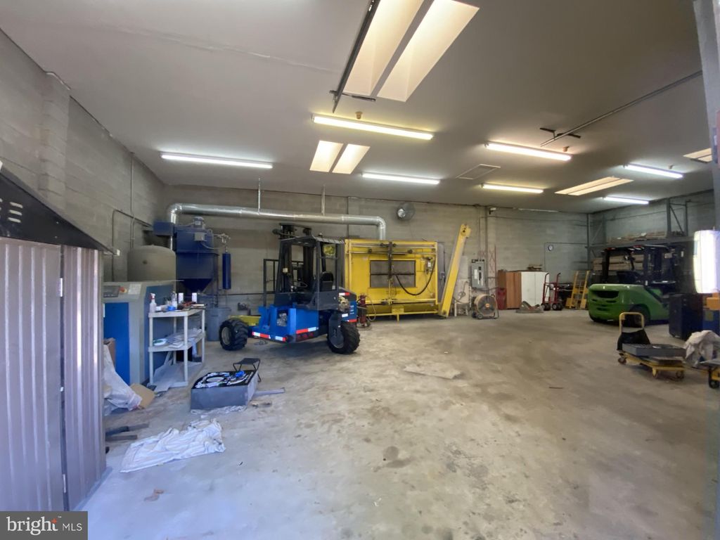 Photo of 38 E Baltimore Avenue, CLIFTON HEIGHTS, PA 19018 (MLS # PADE2105256)