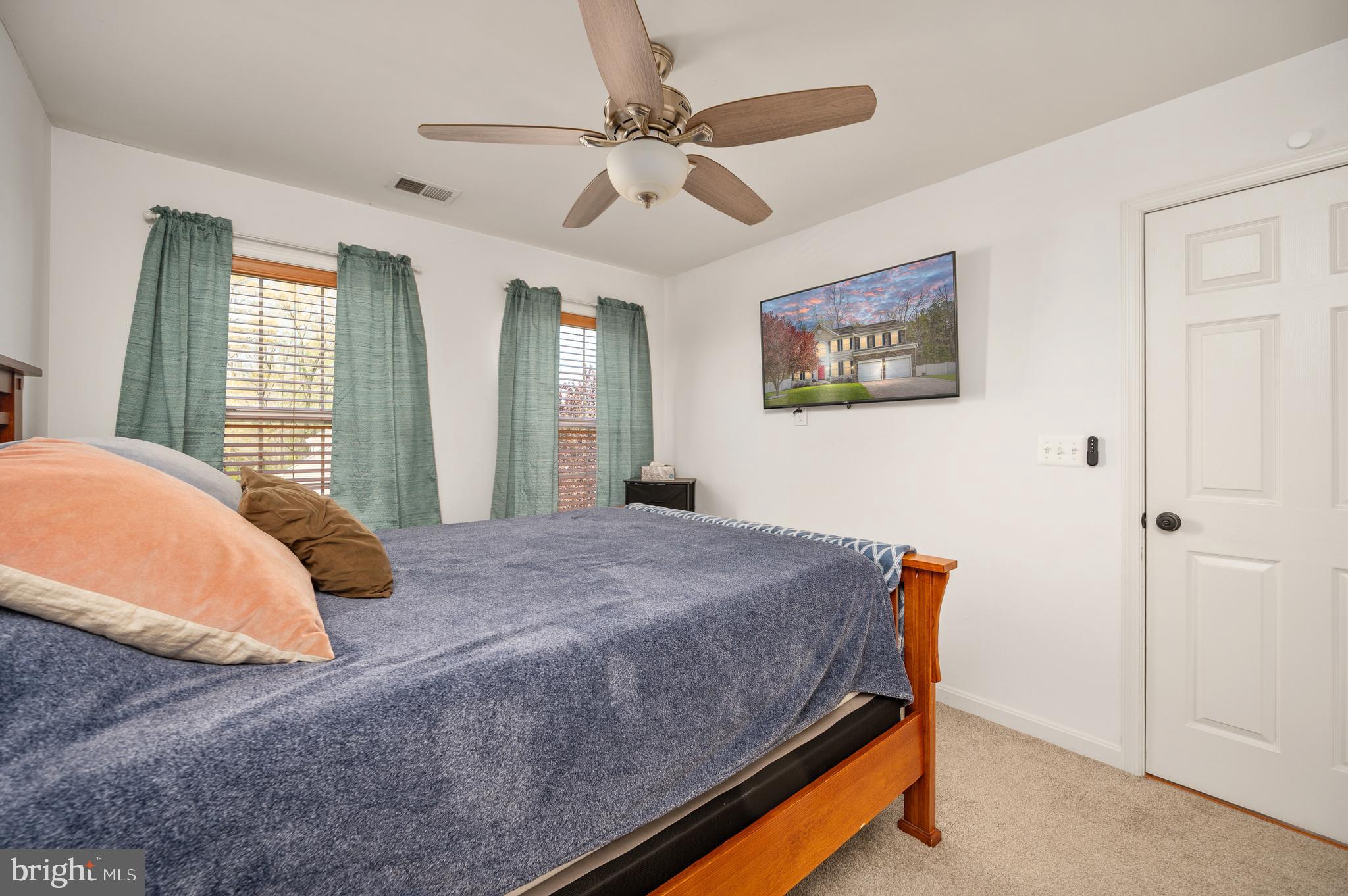 EDGEWOOD - Residential