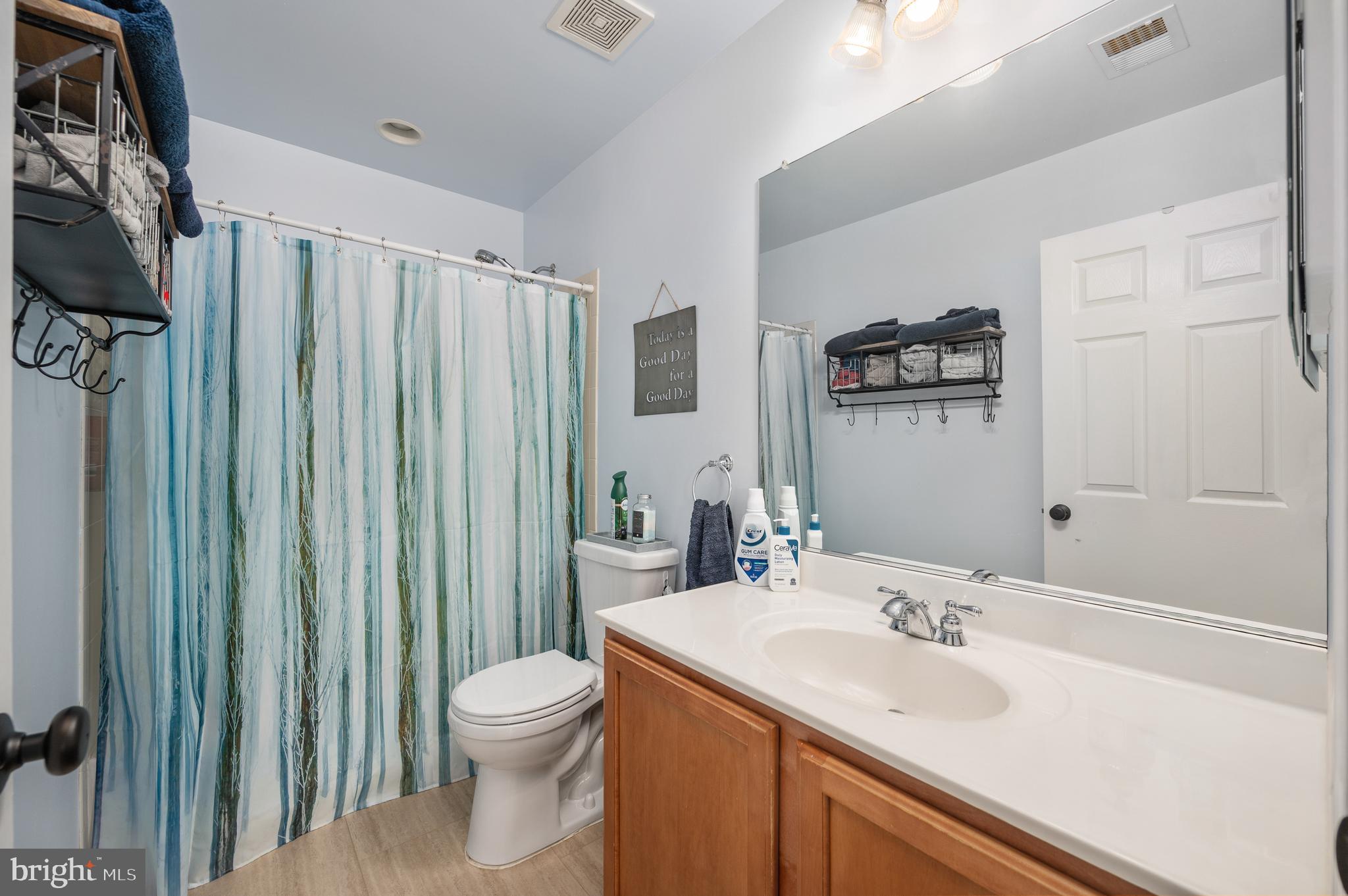 EDGEWOOD - Residential