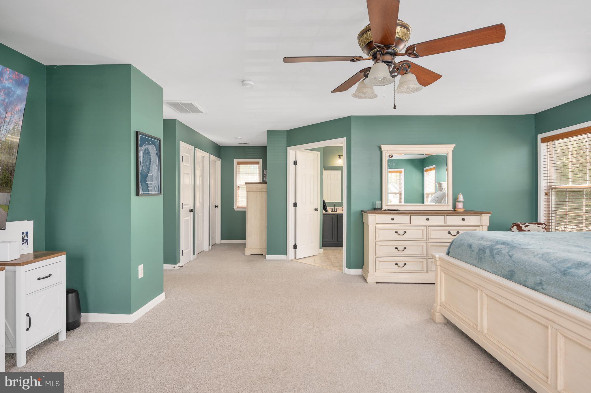 EDGEWOOD - Residential