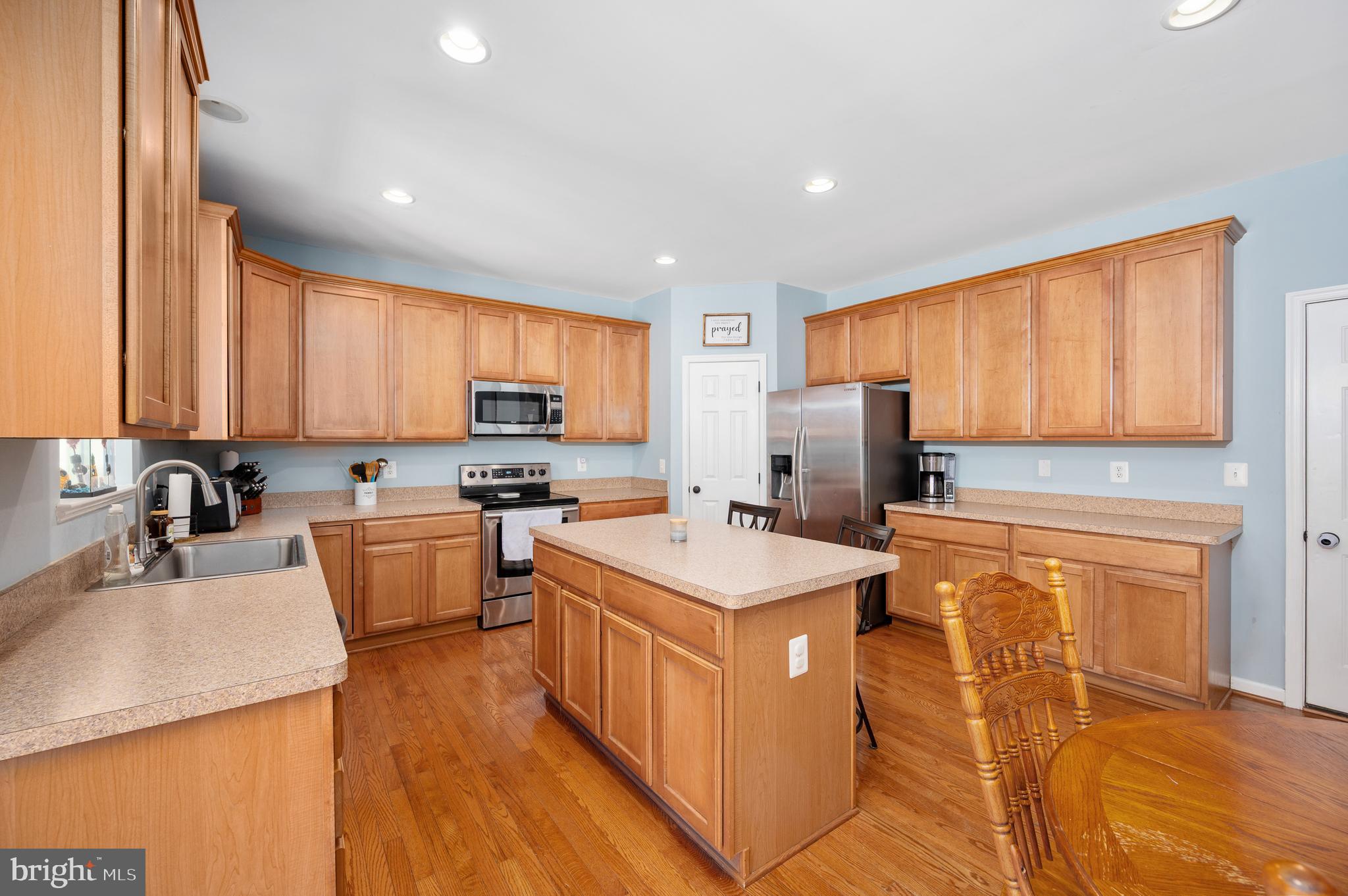 EDGEWOOD - Residential