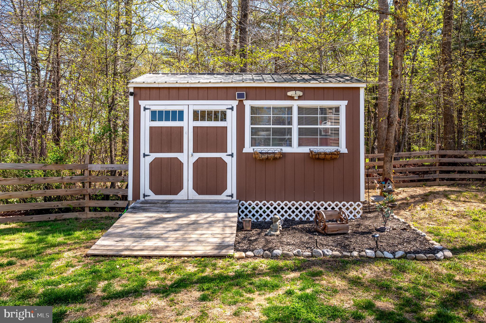 EDGEWOOD - Residential