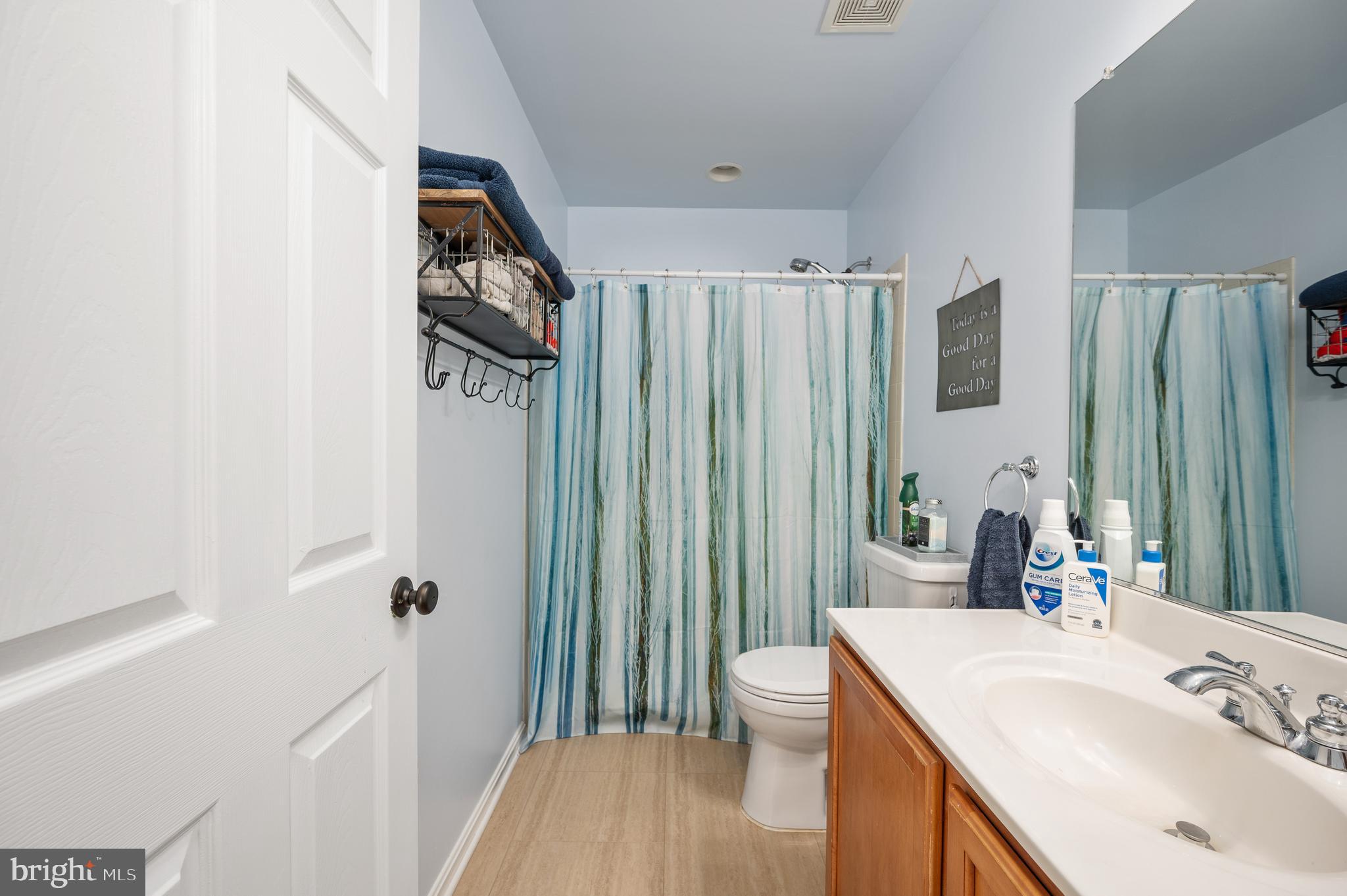 EDGEWOOD - Residential