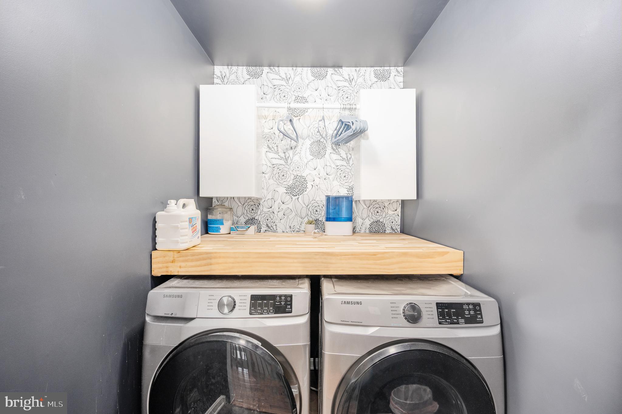 EDGEWOOD - Residential