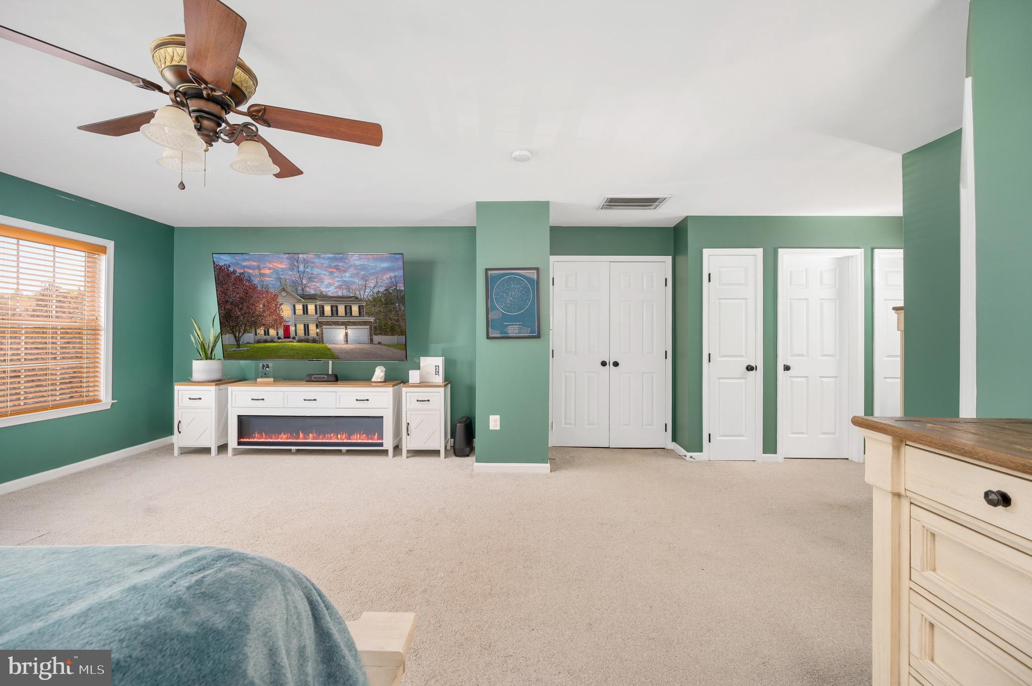 EDGEWOOD - Residential