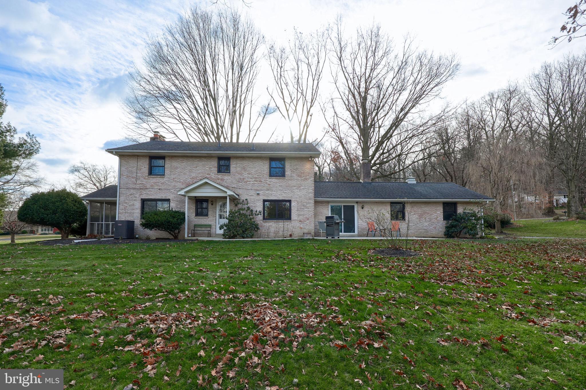 2591 SPRING VALLEY ROAD