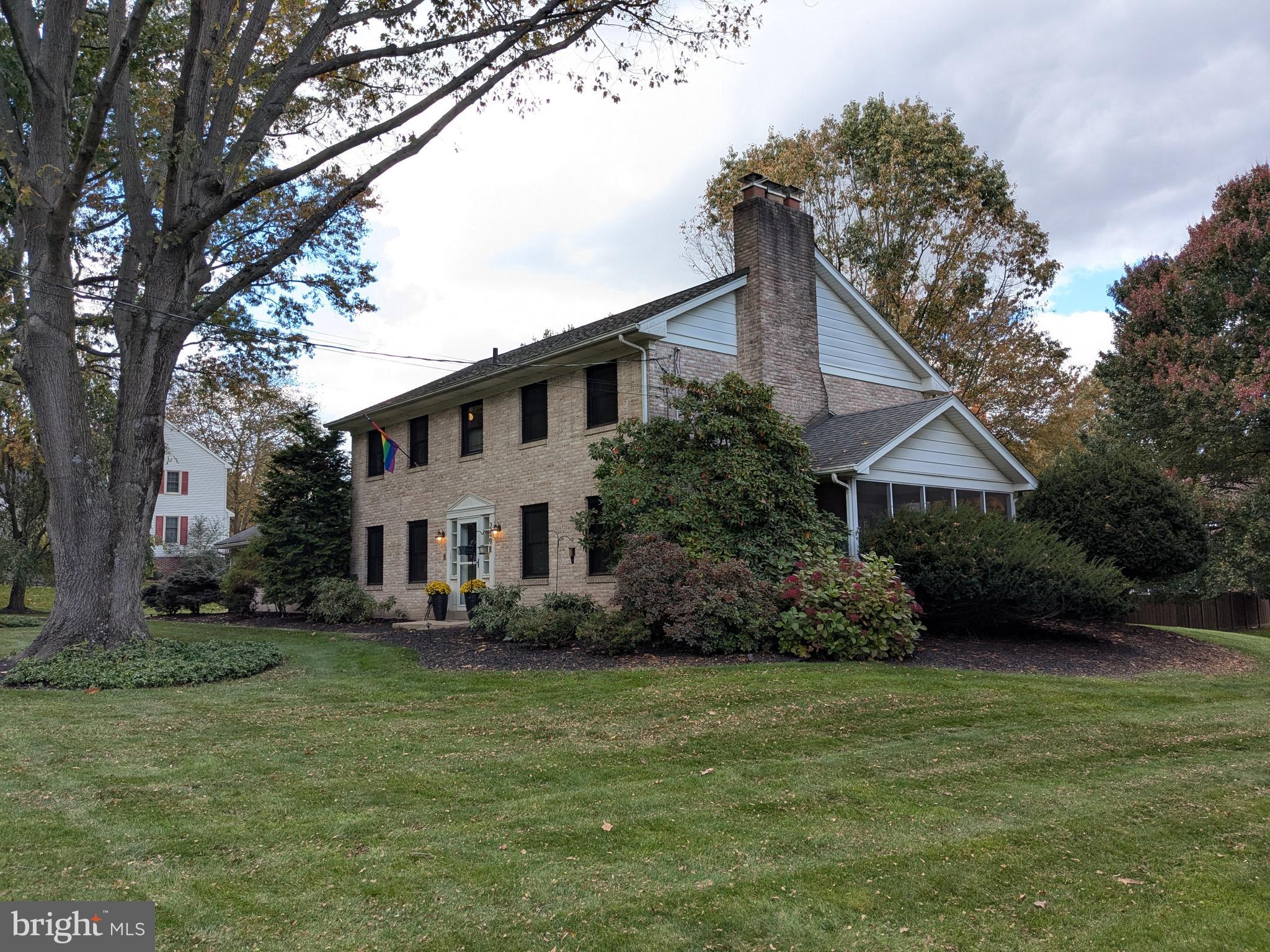 2591 SPRING VALLEY ROAD