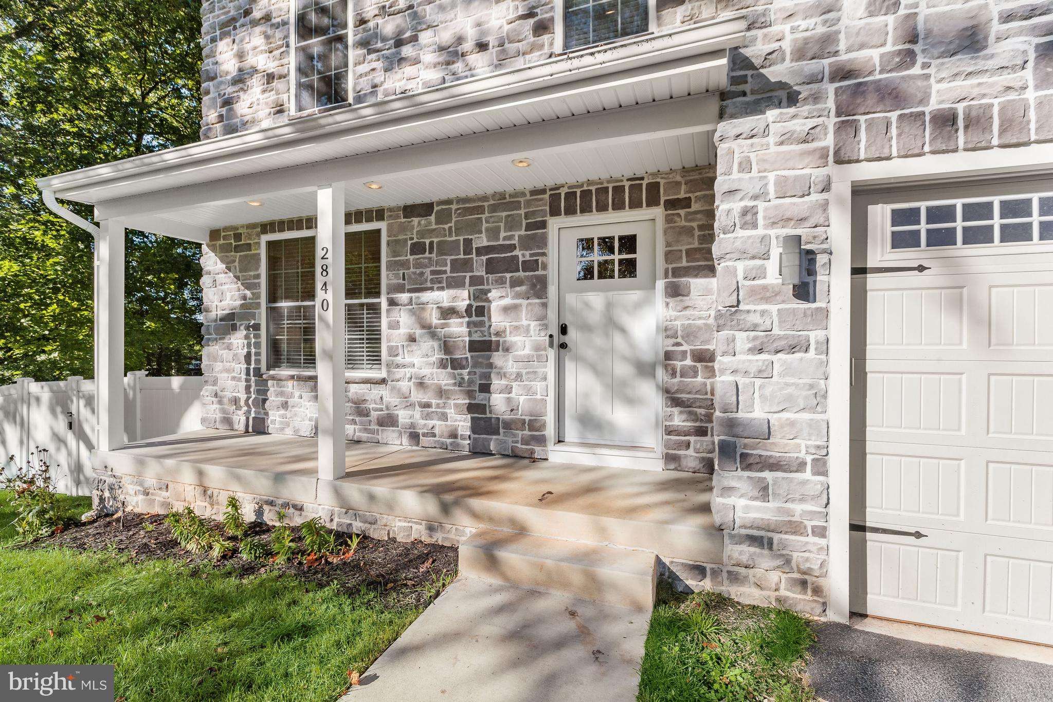 WINDSOR  MILL - Residential