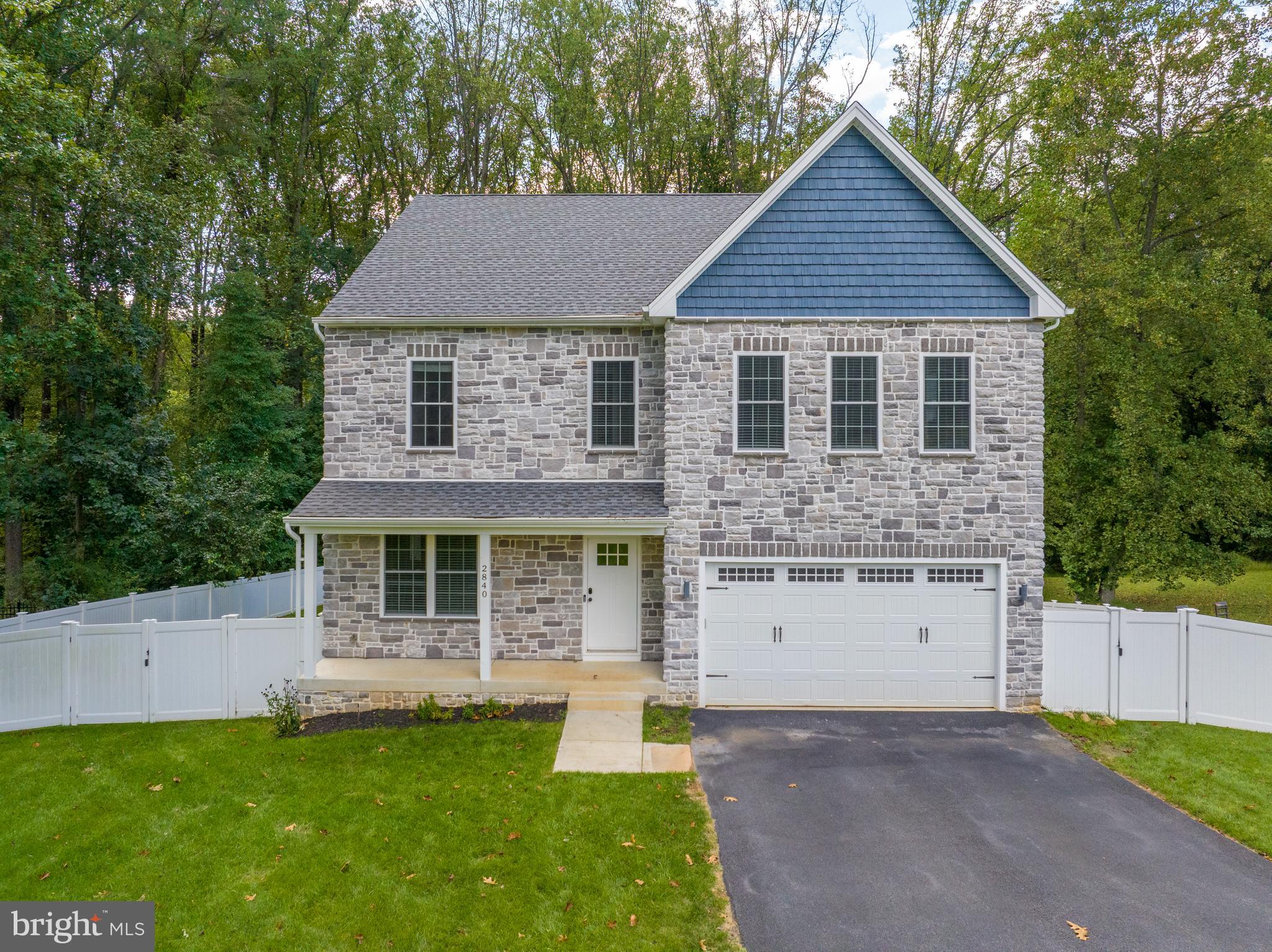 WINDSOR  MILL - Residential