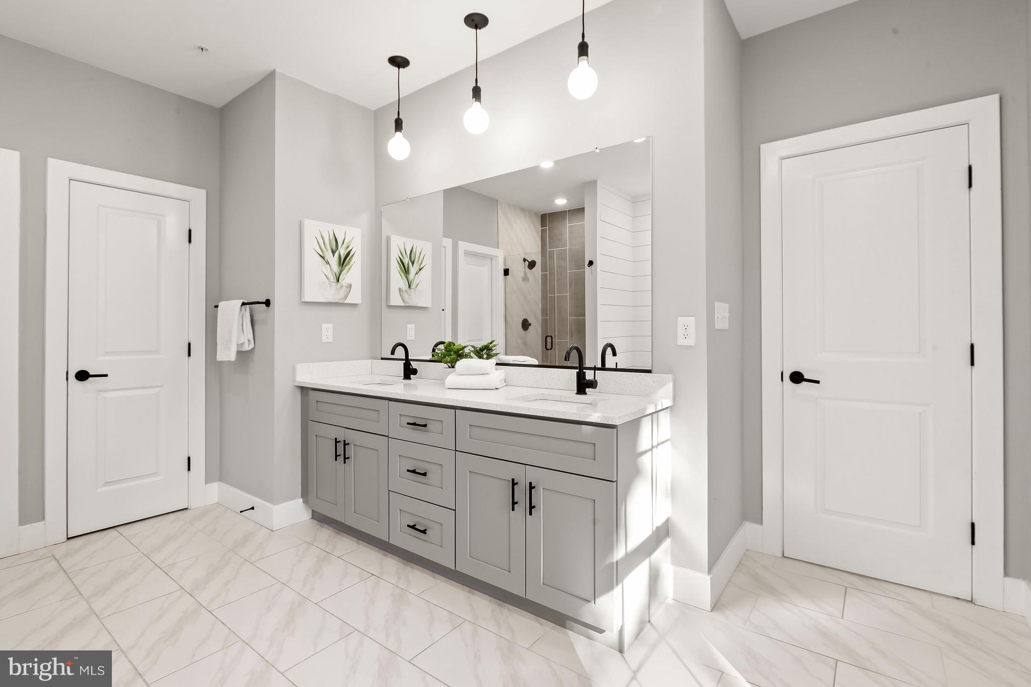 WINDSOR  MILL - Residential