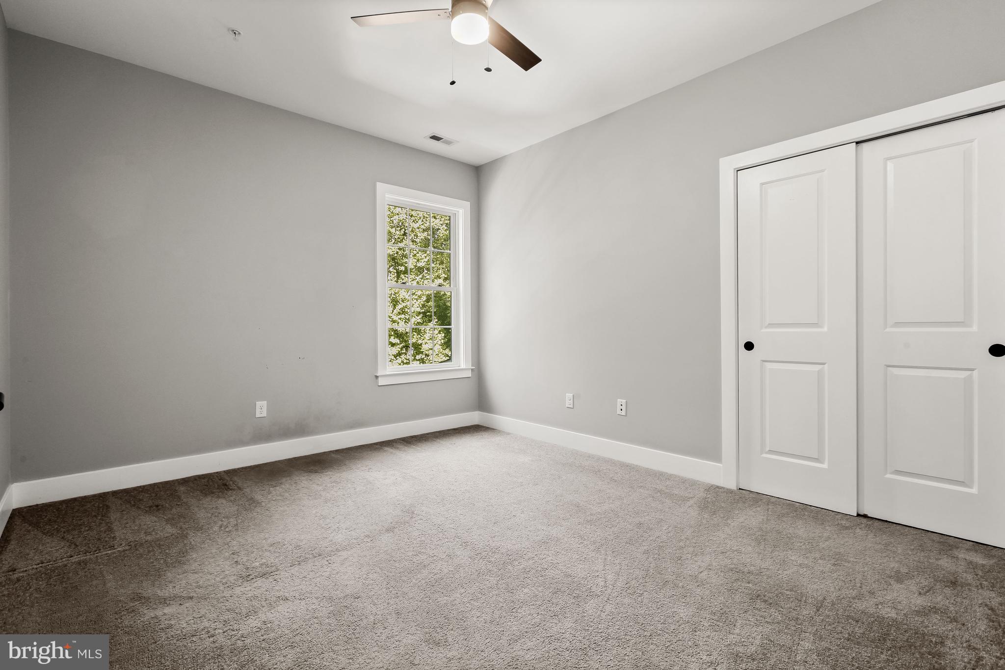 WINDSOR  MILL - Residential