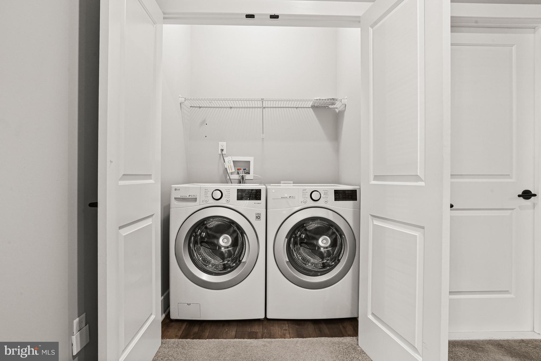 WINDSOR  MILL - Residential