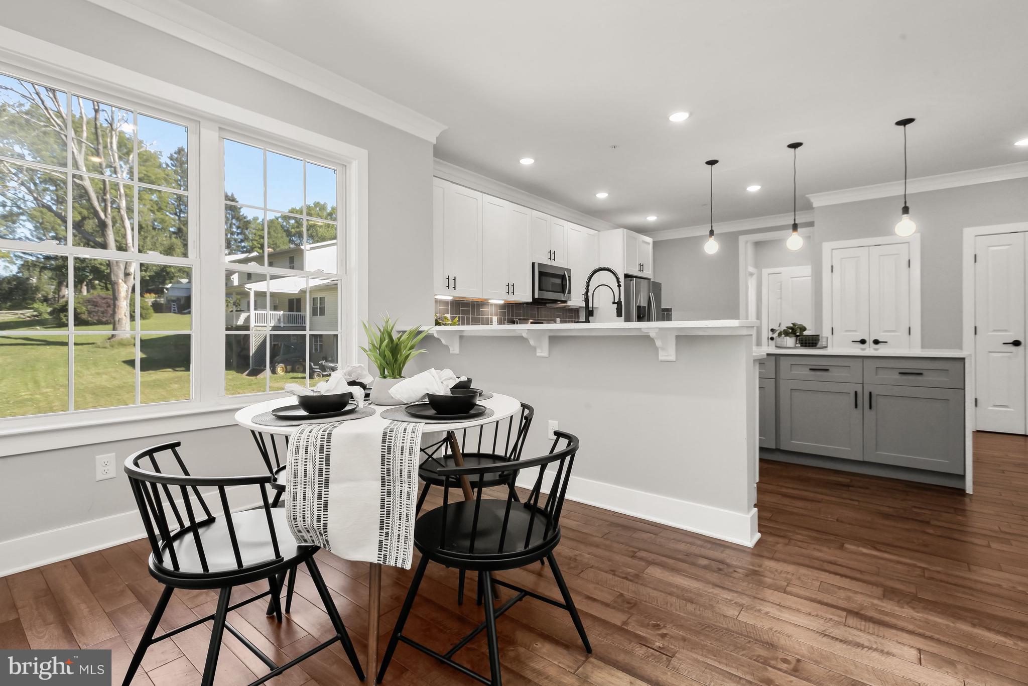 WINDSOR  MILL - Residential