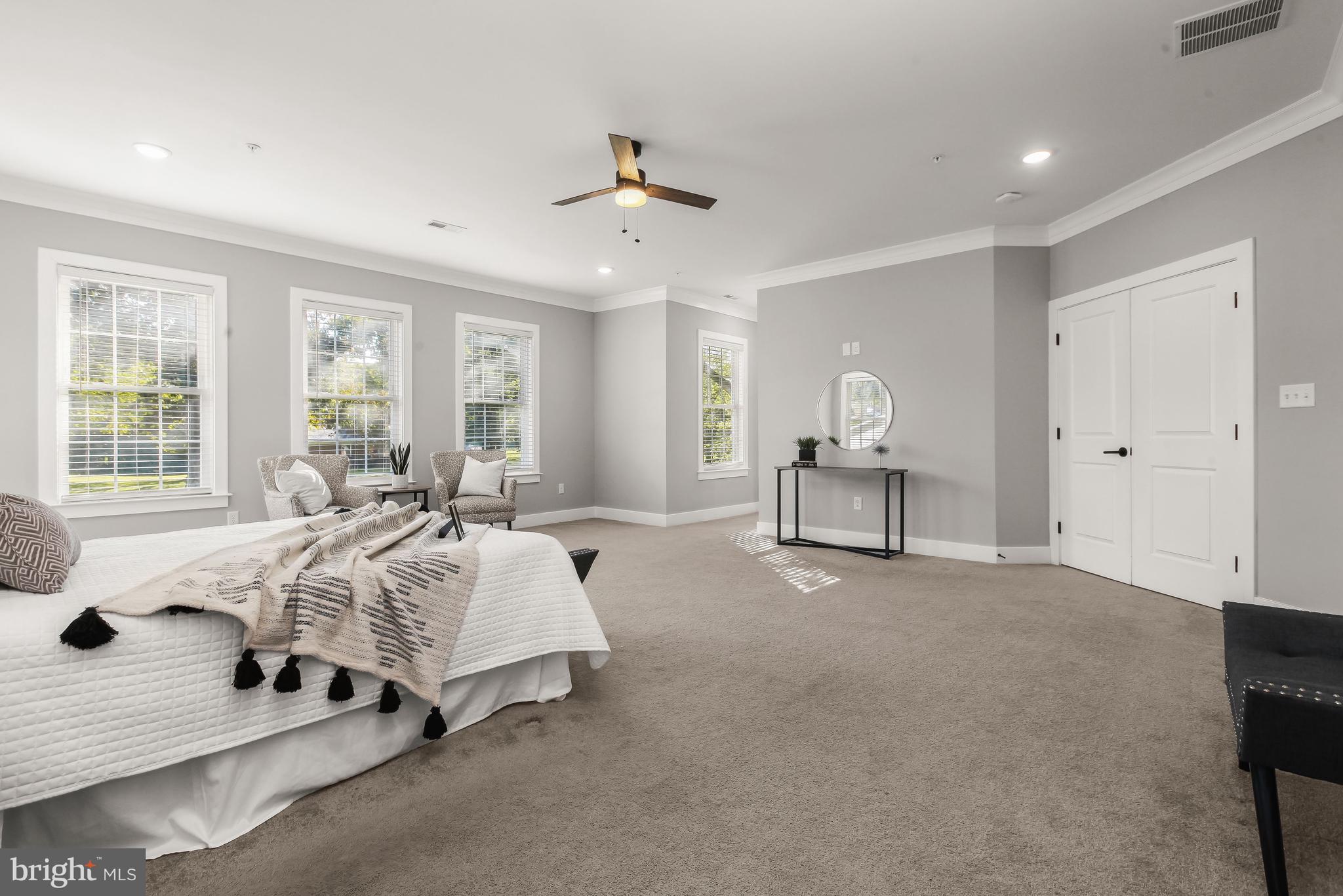 WINDSOR  MILL - Residential