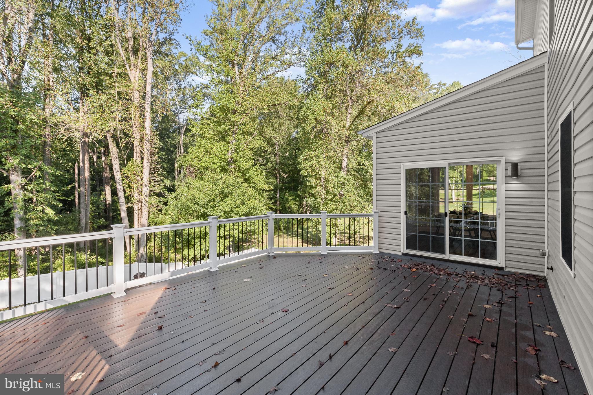 WINDSOR  MILL - Residential