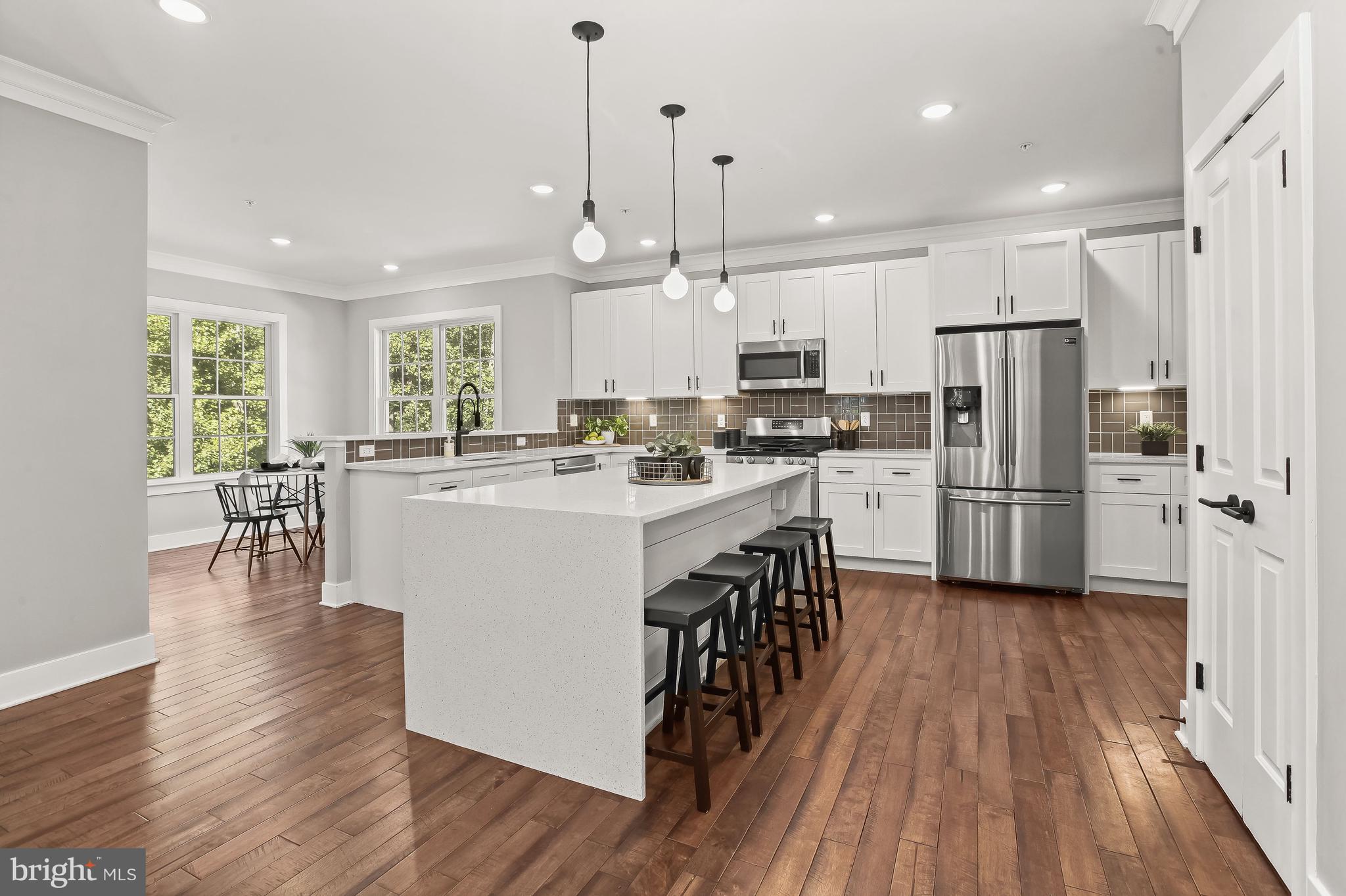 WINDSOR  MILL - Residential