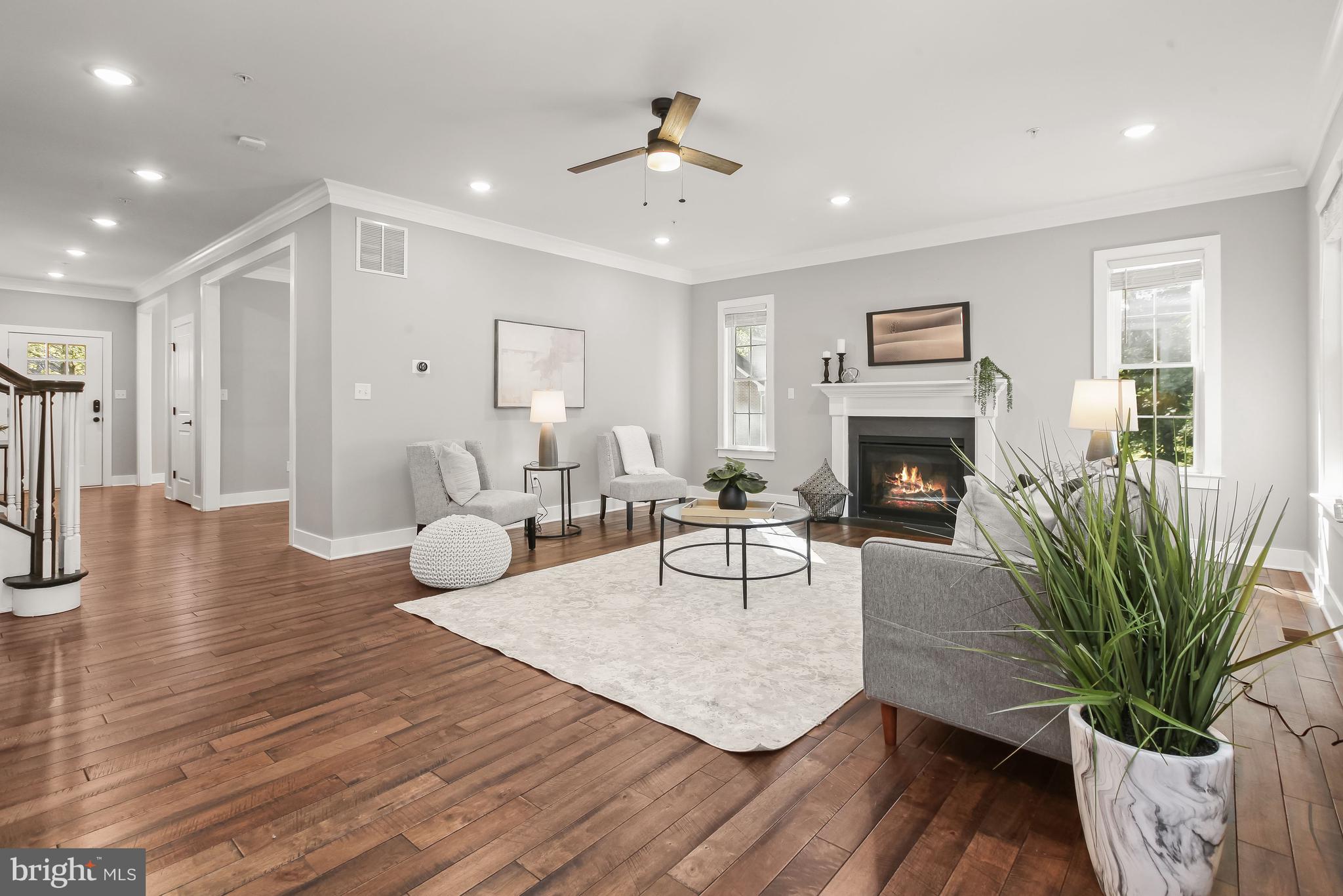 WINDSOR  MILL - Residential