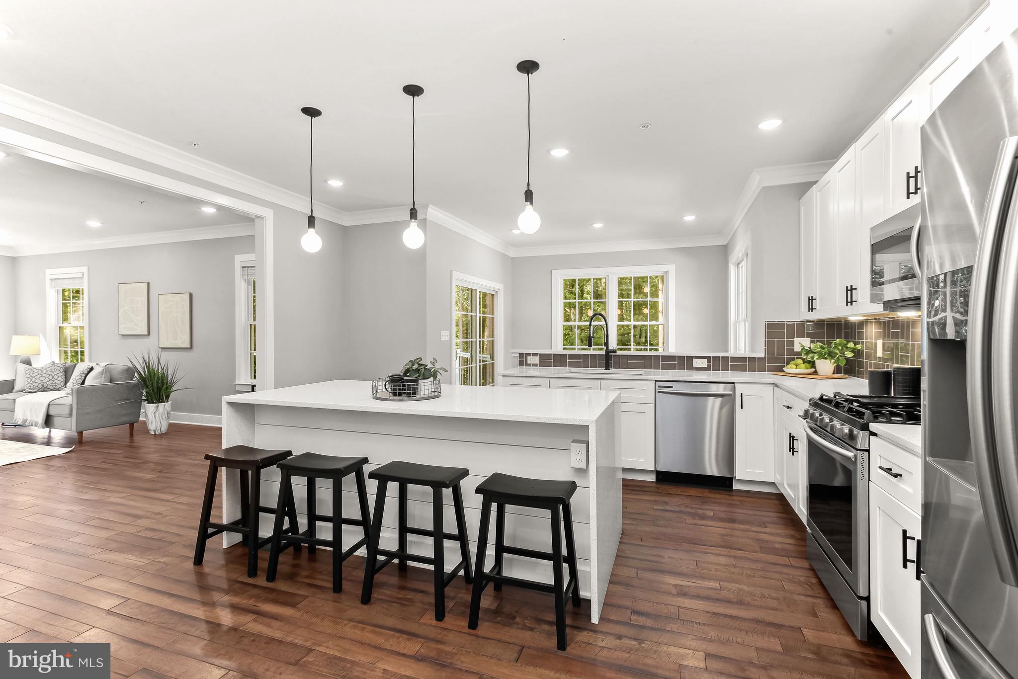 WINDSOR  MILL - Residential