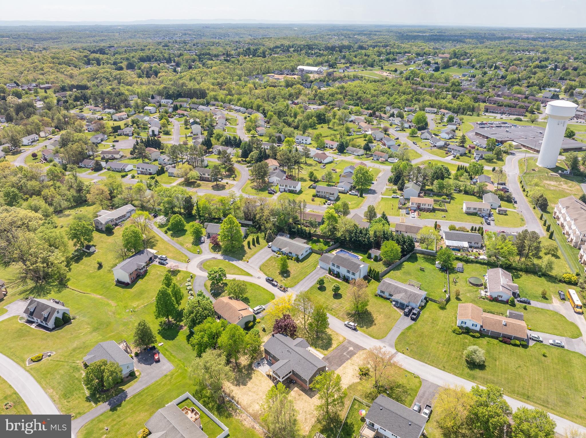 MOUNTAIN VIEW ACRES - Residential