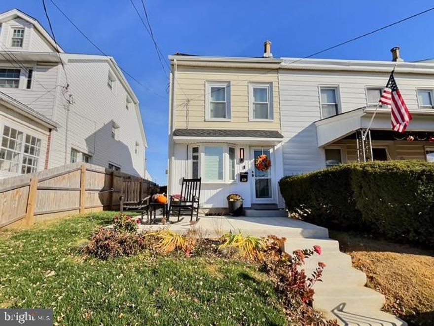 Welcome to 326 W 4th Ave, in the heart of Conshohocken Boro.  This end-unit townhome is ready for you to move right in.  The home features 3 bedrooms, 1 full  brand new bathroom, updated kitchen with island....and so much more, including 2 private parking spots!!
Enter the home past the new front concrete steps, patio and new front door to the bright, cozy family room with room for your sectional, tv and new front bay window.  Just past the stairs you find the eat-in kitchen, updated with kitchen island and granite countertops.  Past the kitchen you enter the new laundry/mud room and all-new full bathroom with beautiful green tile walk-in shower!!  
Head upstairs to the 2 large bedrooms,  then up to the loft for an additional bedroom, office or extra closet/storage space. 
From the back laundry area, head out back to the rear yard of your dreams.  The back is fully fenced  and also has brand new concrete...you can create a great space for entertaining friends or a quiet private retreat.  
The home comes with 2 private parking spots, just past the rear yard!  Amazing in Conshohocken.  This home sits on a cul-de-sac... has no thru traffic at all!!!  Just blocks from all of the reasons to live in Conshohocken, just 3 blocks off Fayette Street, walk to parks, library, restaurants, bars, public transportation and so much more. The seller has recently replaced the furnace.  This home isn't going to last long, schedule your private showing today.