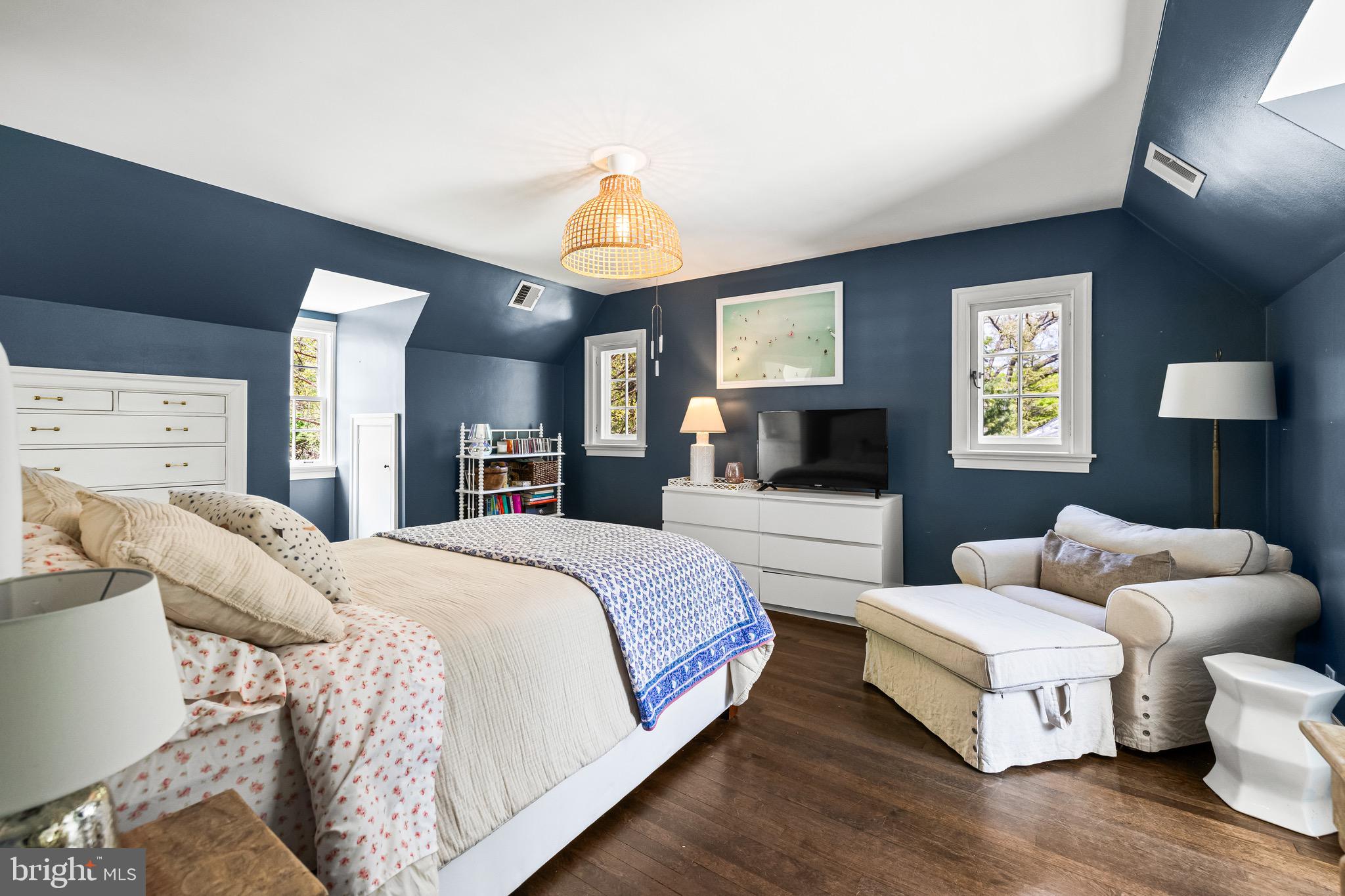 CAVES VALLEY - Residential