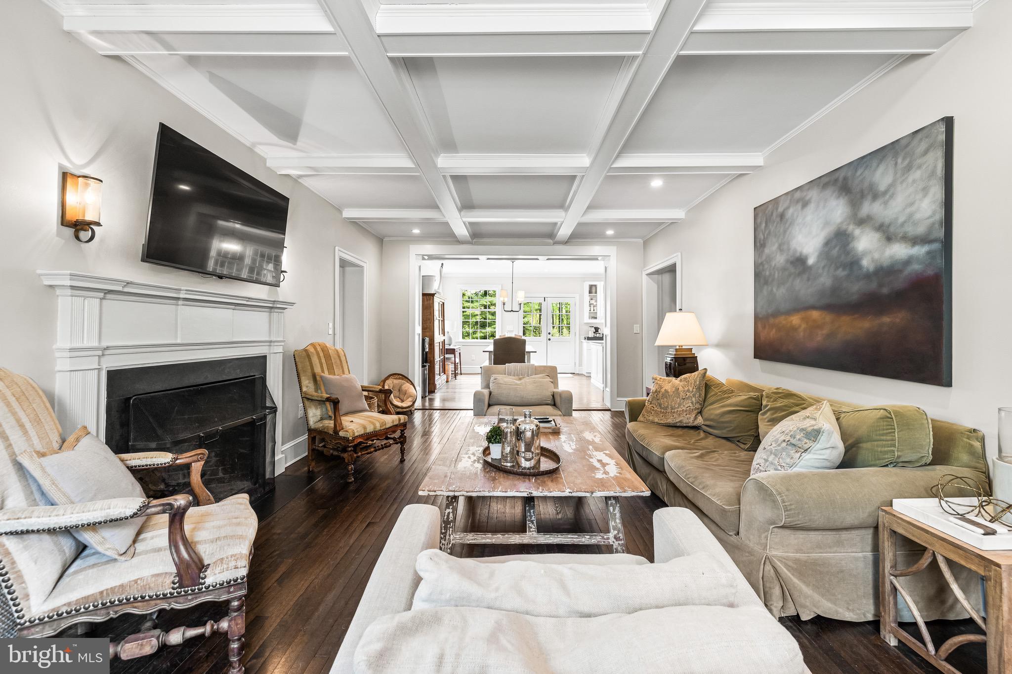 CAVES VALLEY - Residential