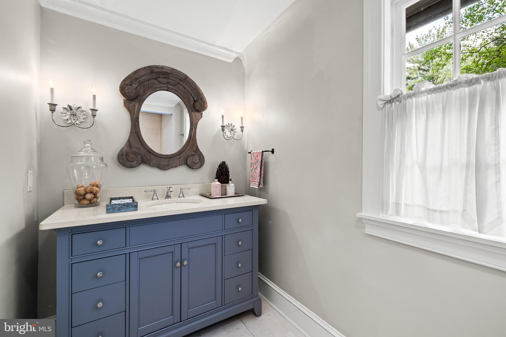 CAVES VALLEY - Residential