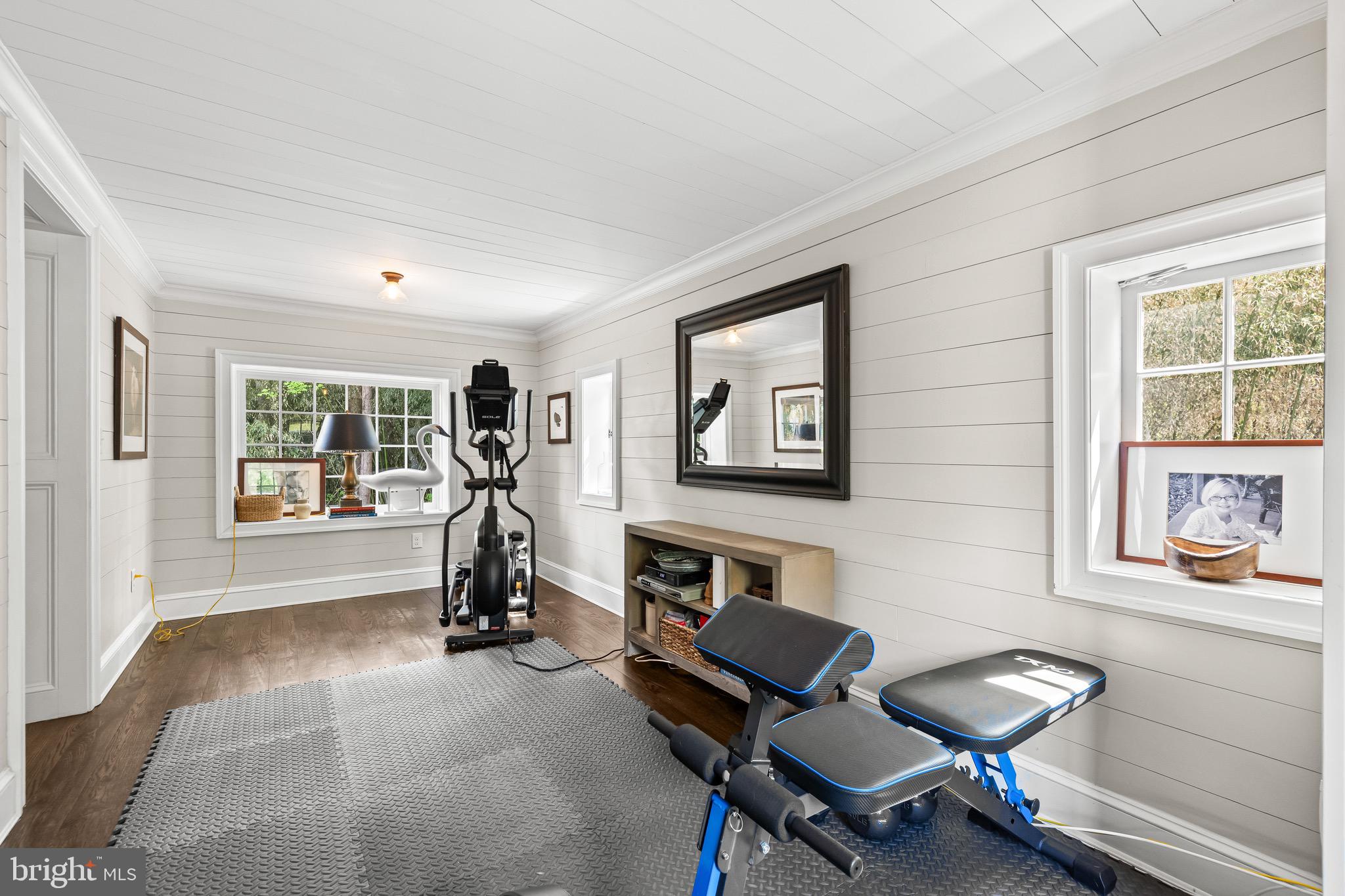 CAVES VALLEY - Residential