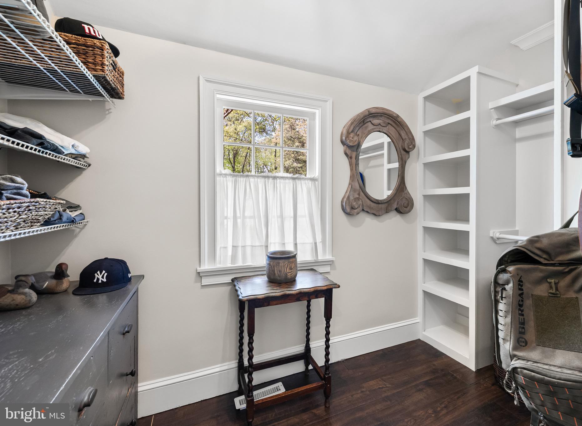 CAVES VALLEY - Residential